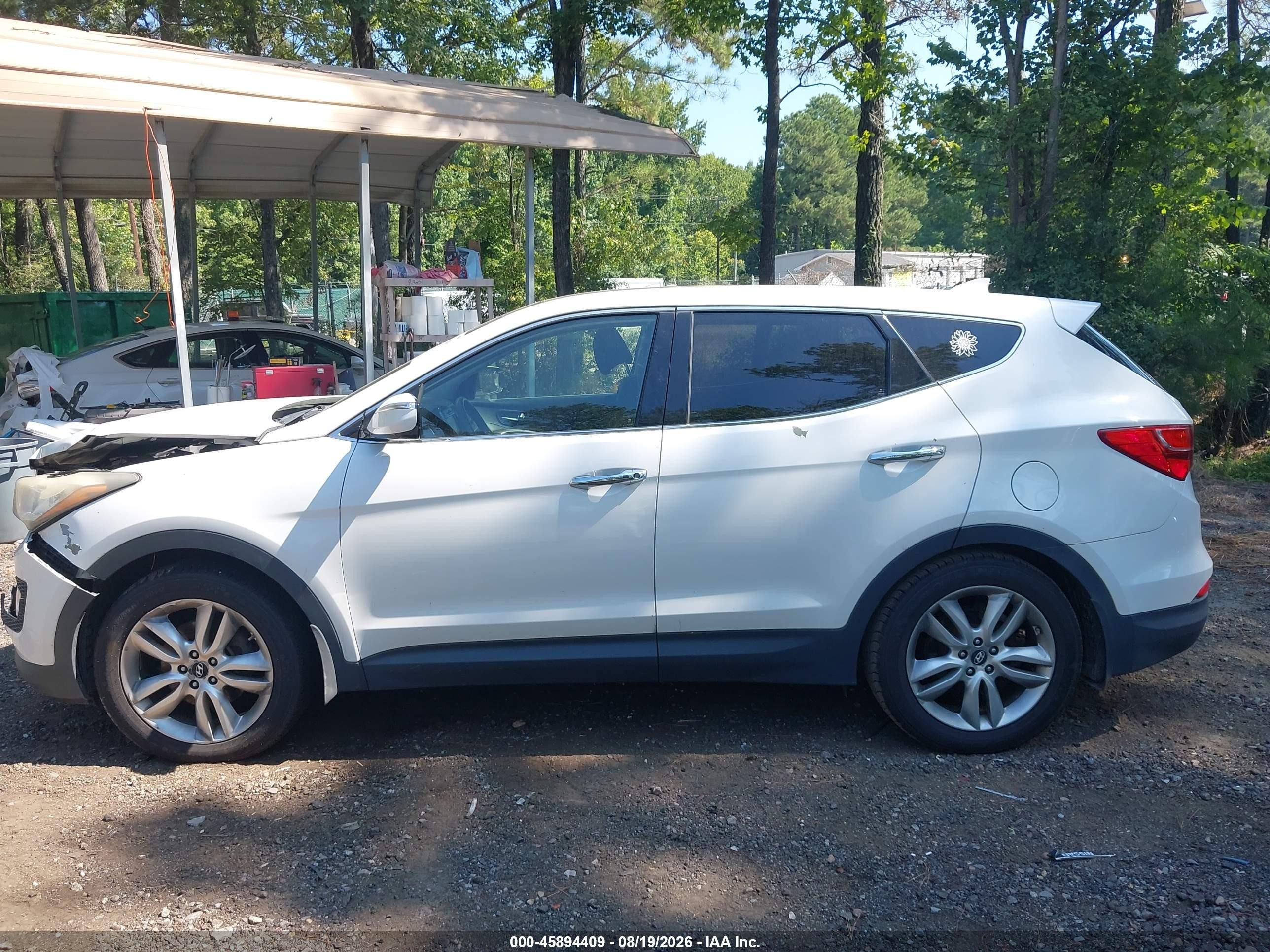 2013 Hyundai Santa Fe Sport 2.0t Белый vin: 5XYZW3LAXDG093086