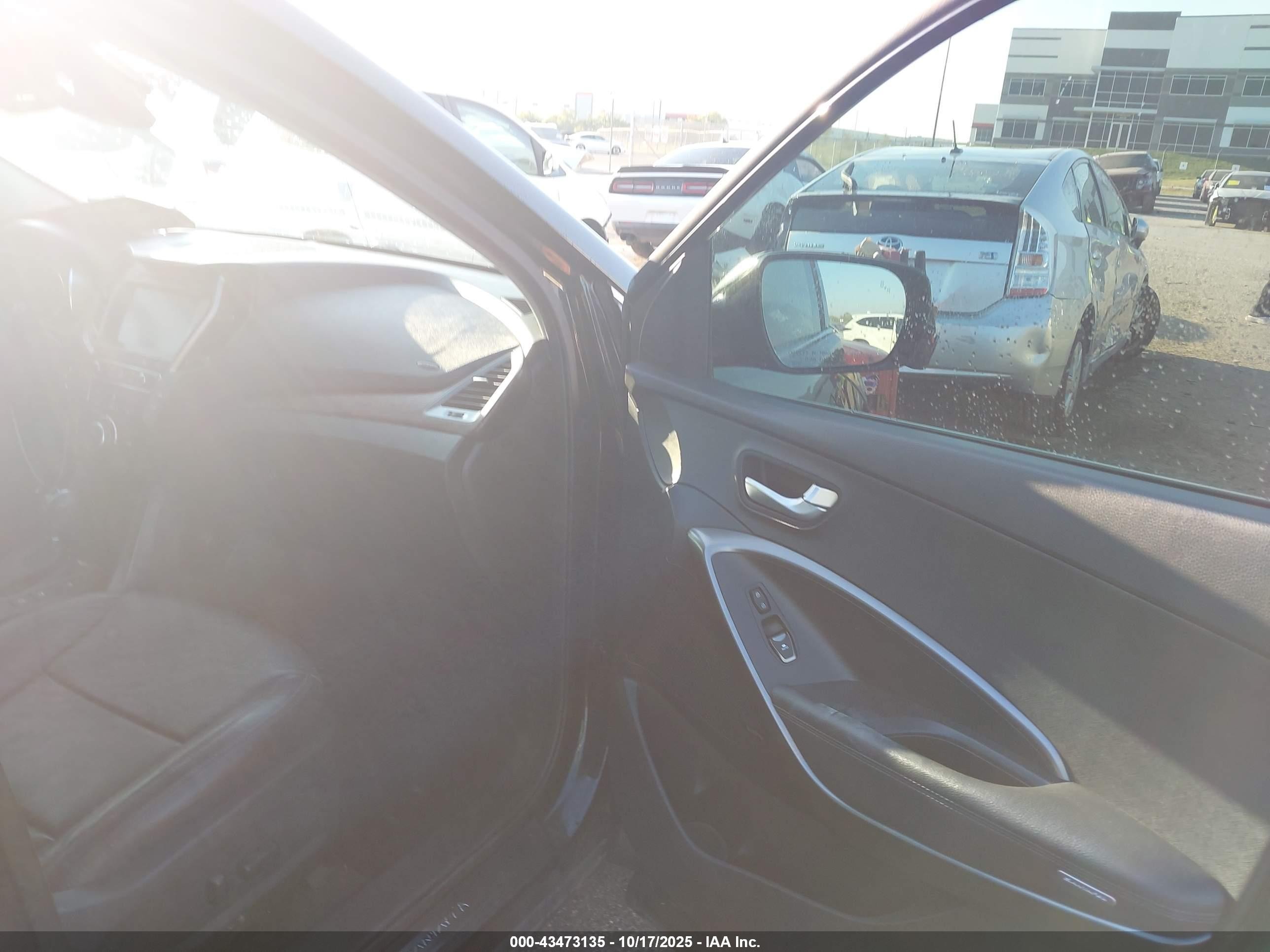 2018 Hyundai Santa Fe Sport 2.0t Ultimate Черный vin: 5XYZW4LA1JG534802