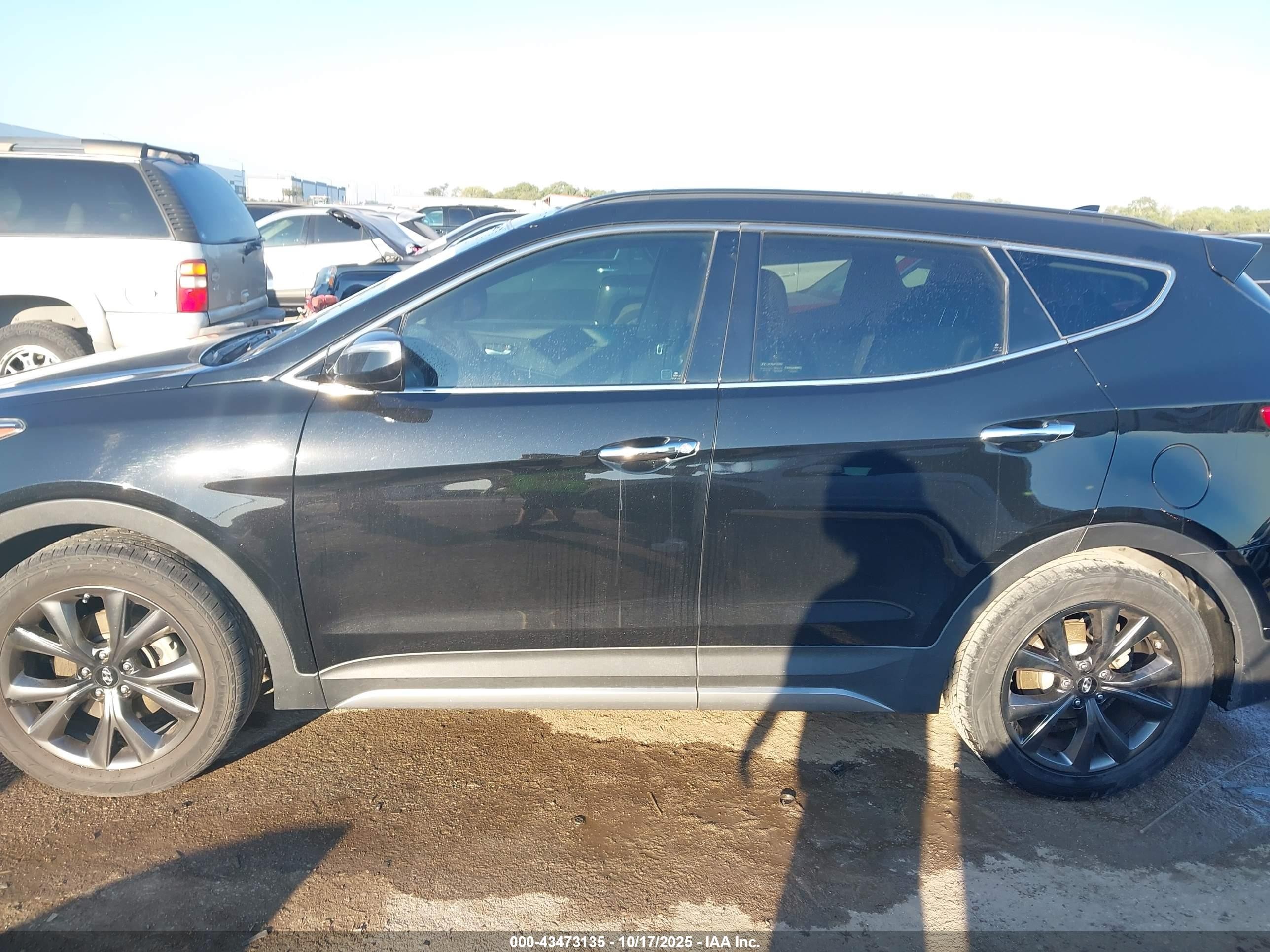 2018 Hyundai Santa Fe Sport 2.0t Ultimate Черный vin: 5XYZW4LA1JG534802