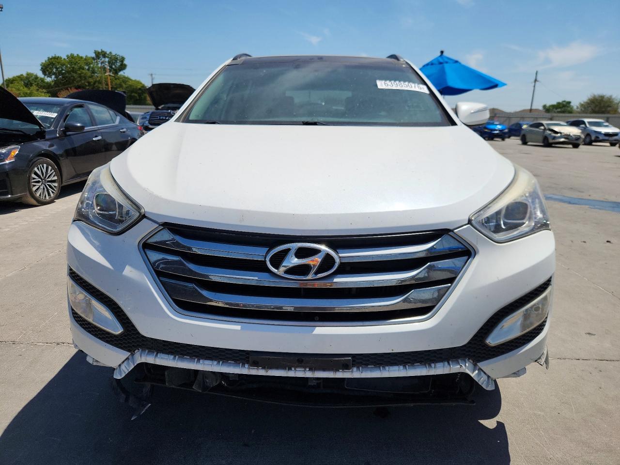 2015 Hyundai Santa Fe Sport 2.0t White vin: 5XYZW4LA2FG280881