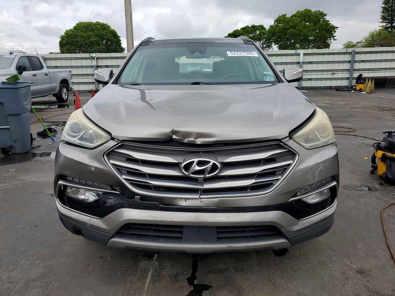 2017 Hyundai Santa Fe Sport 2.0t Ultimate Желто-коричневый vin: 5XYZW4LA2HG430524
