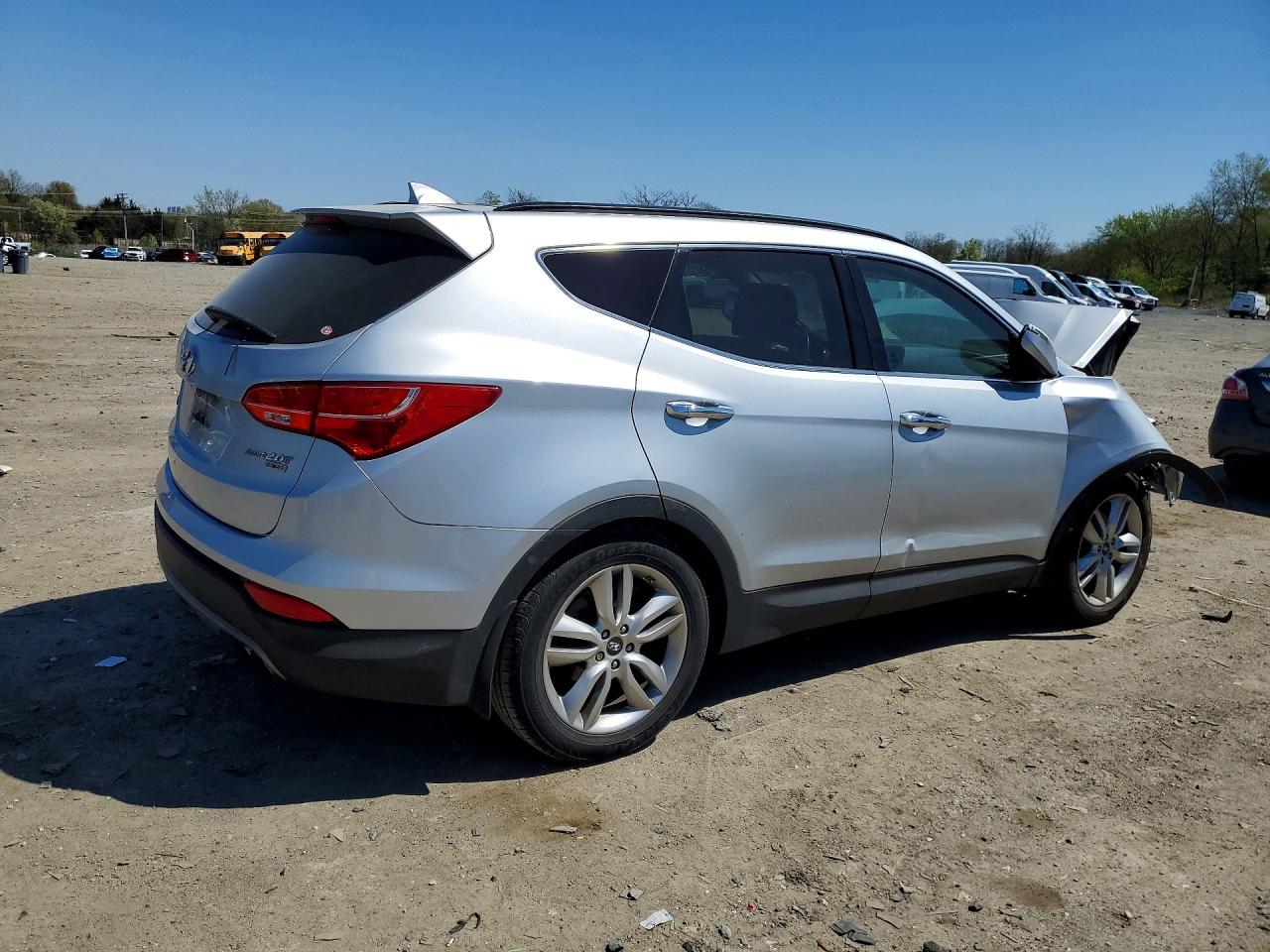 2015 Hyundai Santa Fe Sport 2.0t Silver vin: 5XYZW4LA3FG257299