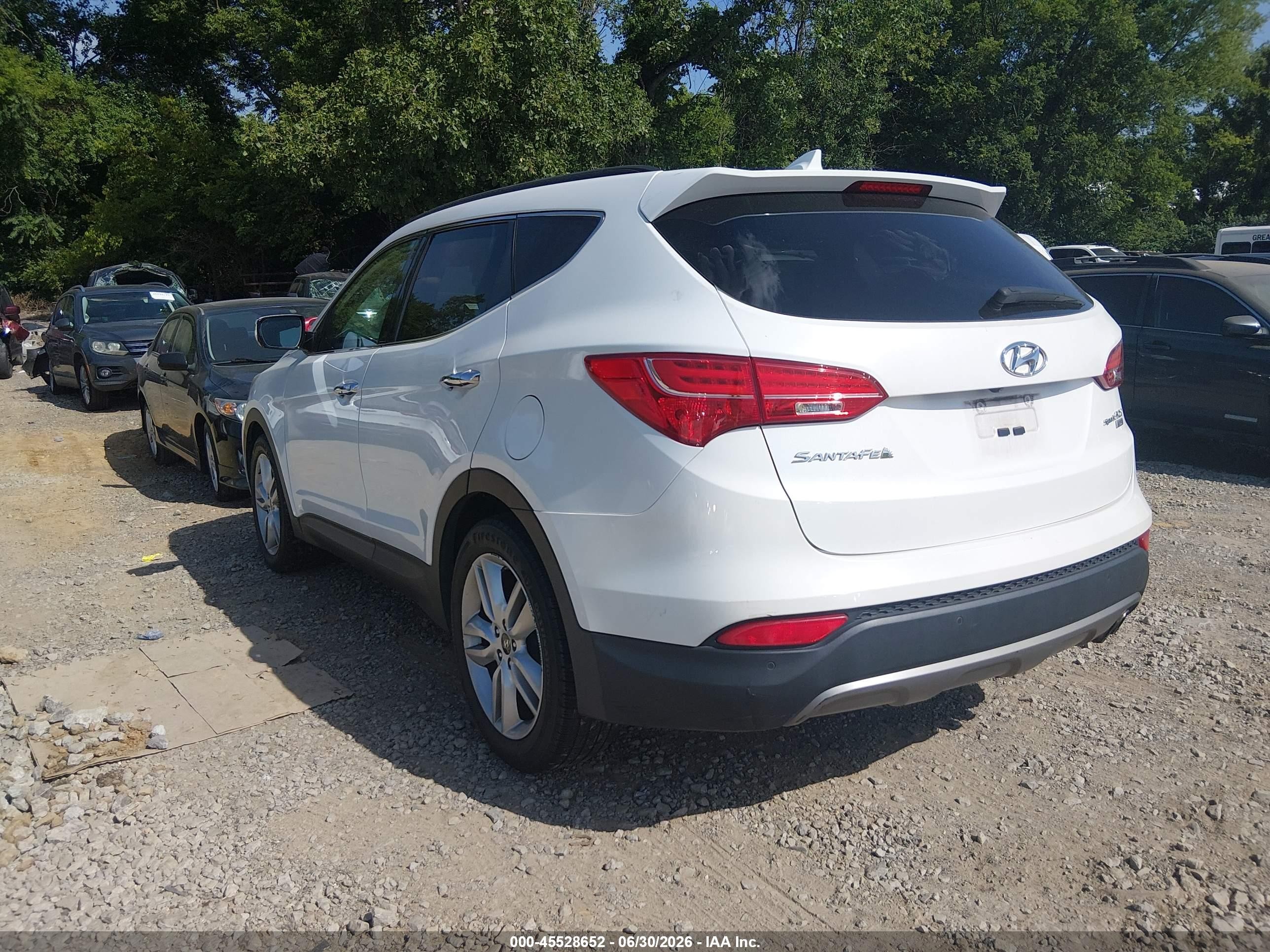 2015 Hyundai Santa Fe Sport 2.0l Turbo White vin: 5XYZW4LA3FG263667