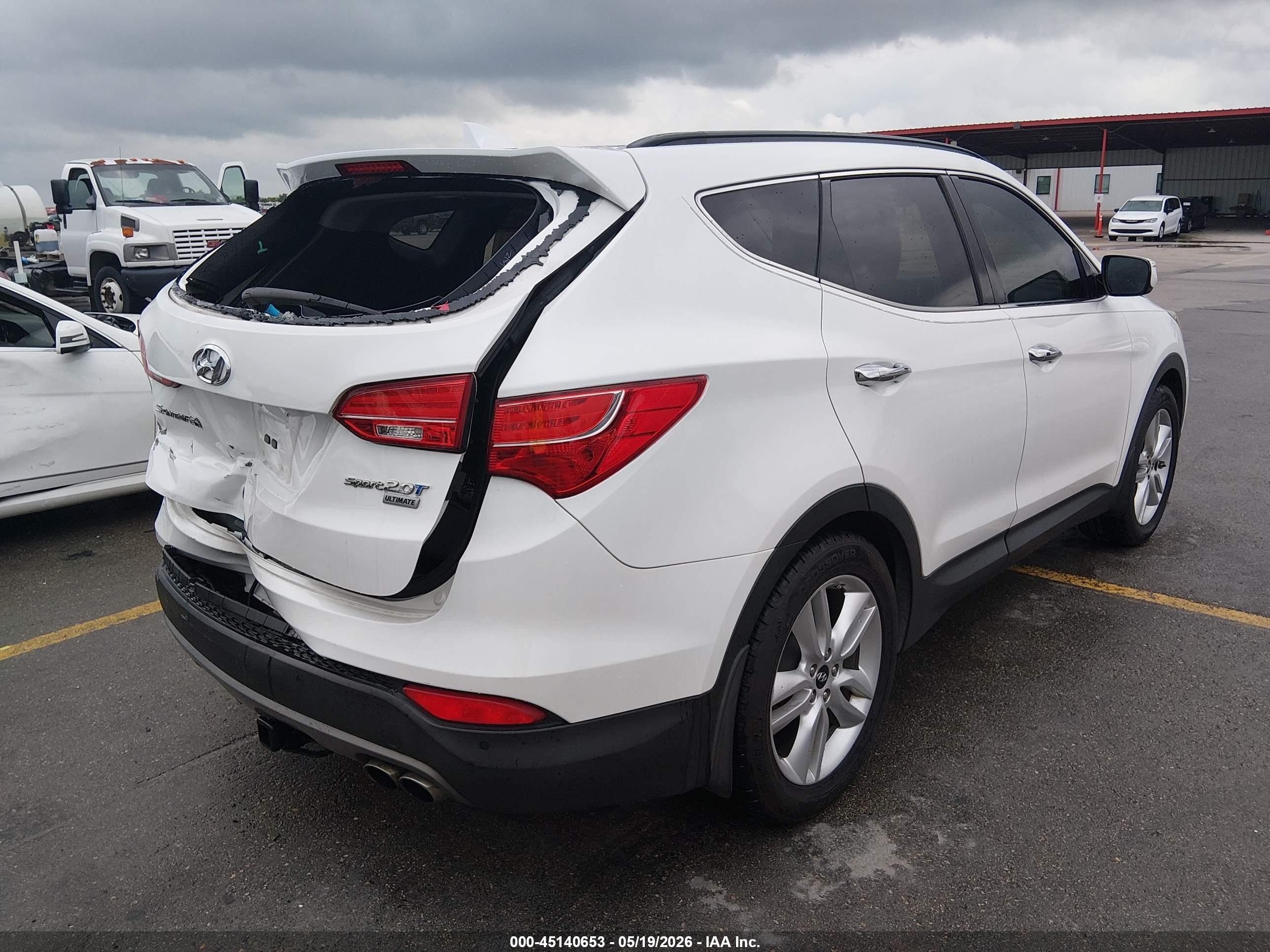2015 Hyundai Santa Fe Sport 2.0l Turbo Белый vin: 5XYZW4LA4FG289520