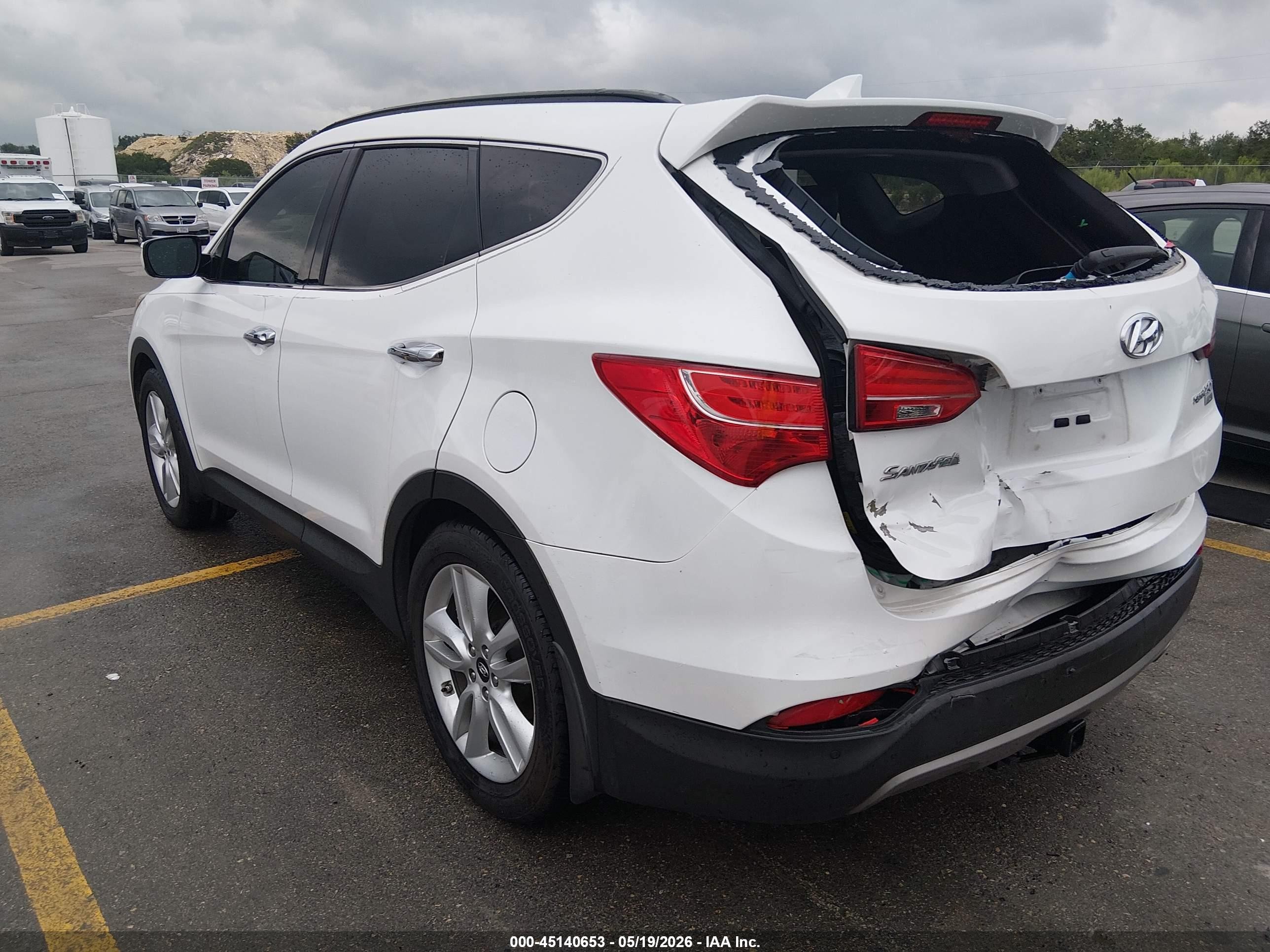 2015 Hyundai Santa Fe Sport 2.0l Turbo Белый vin: 5XYZW4LA4FG289520