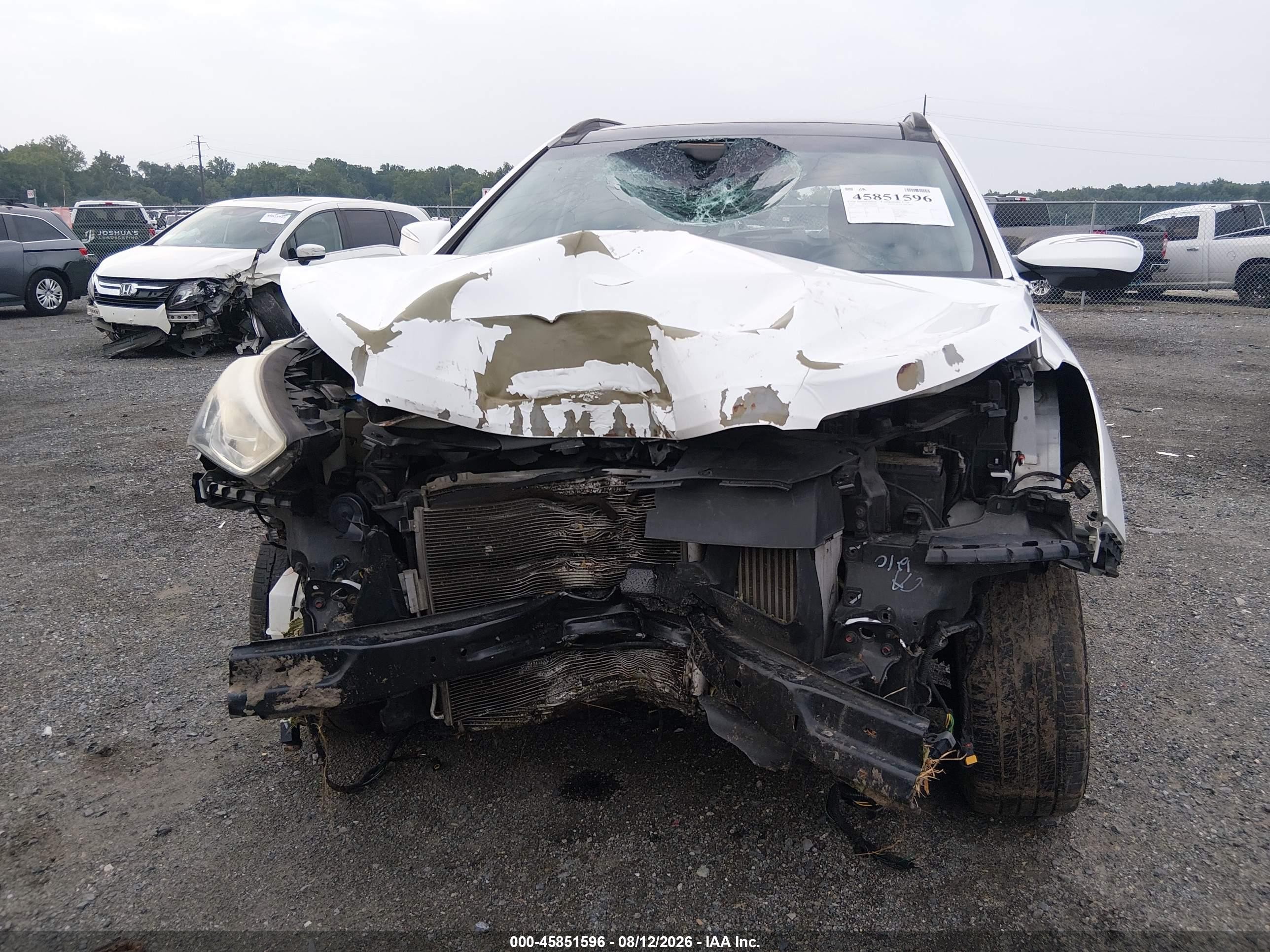 2015 Hyundai Santa Fe Sport 2.0l Turbo Белый vin: 5XYZW4LA5FG261385