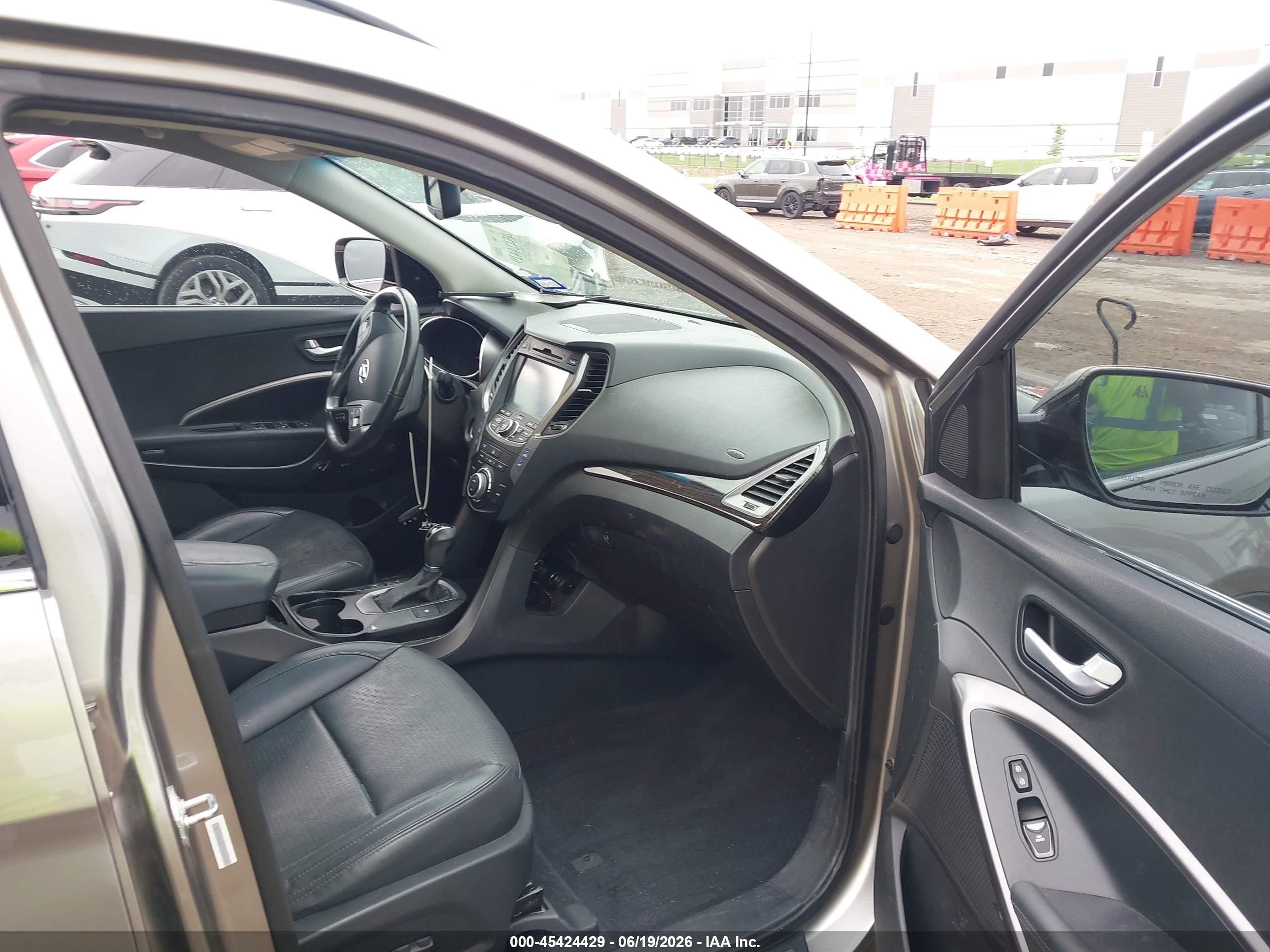 2015 Hyundai Santa Fe Sport 2.0l Turbo Silver vin: 5XYZW4LA7FG238187