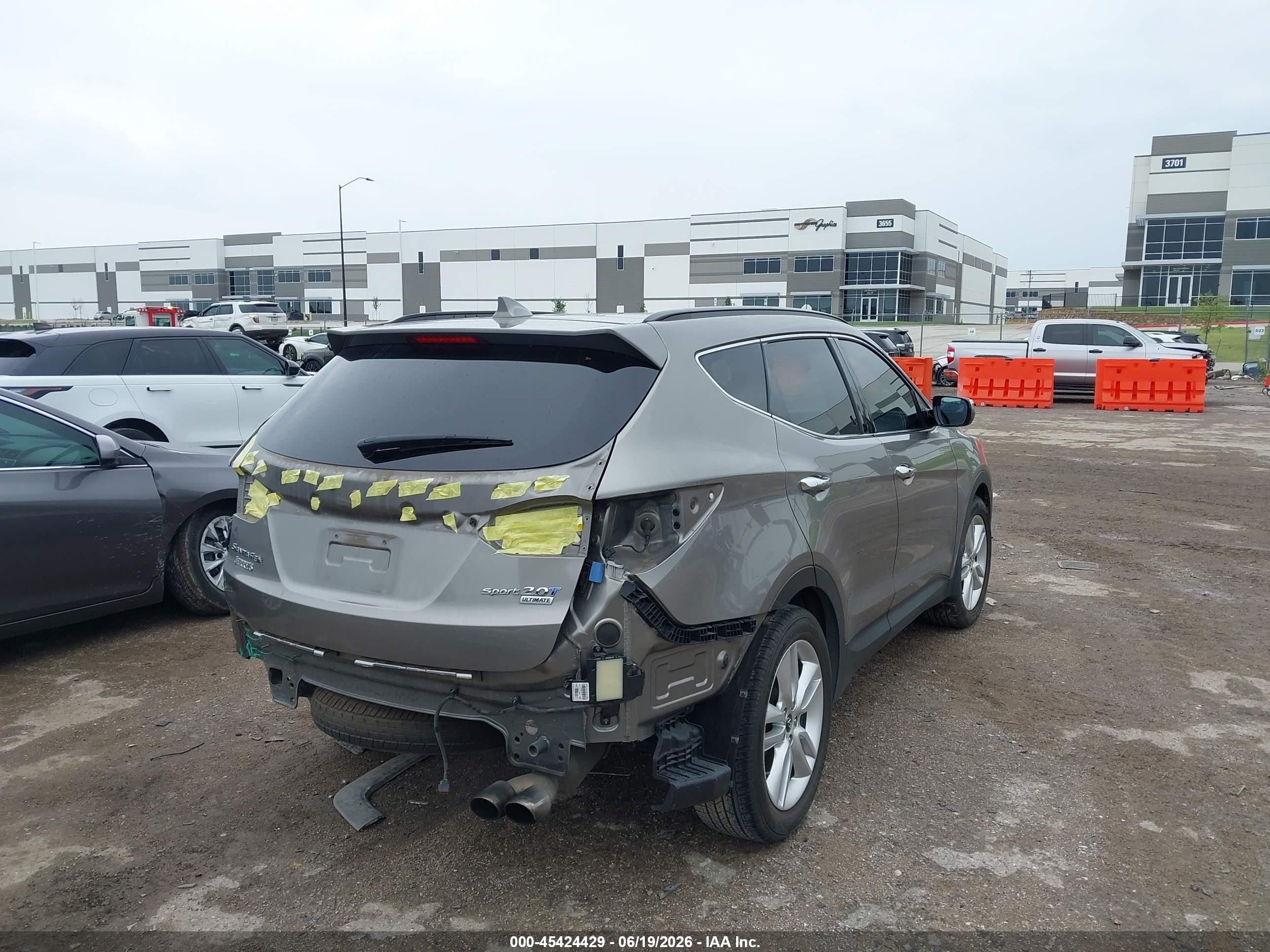 2015 Hyundai Santa Fe Sport 2.0l Turbo Silver vin: 5XYZW4LA7FG238187