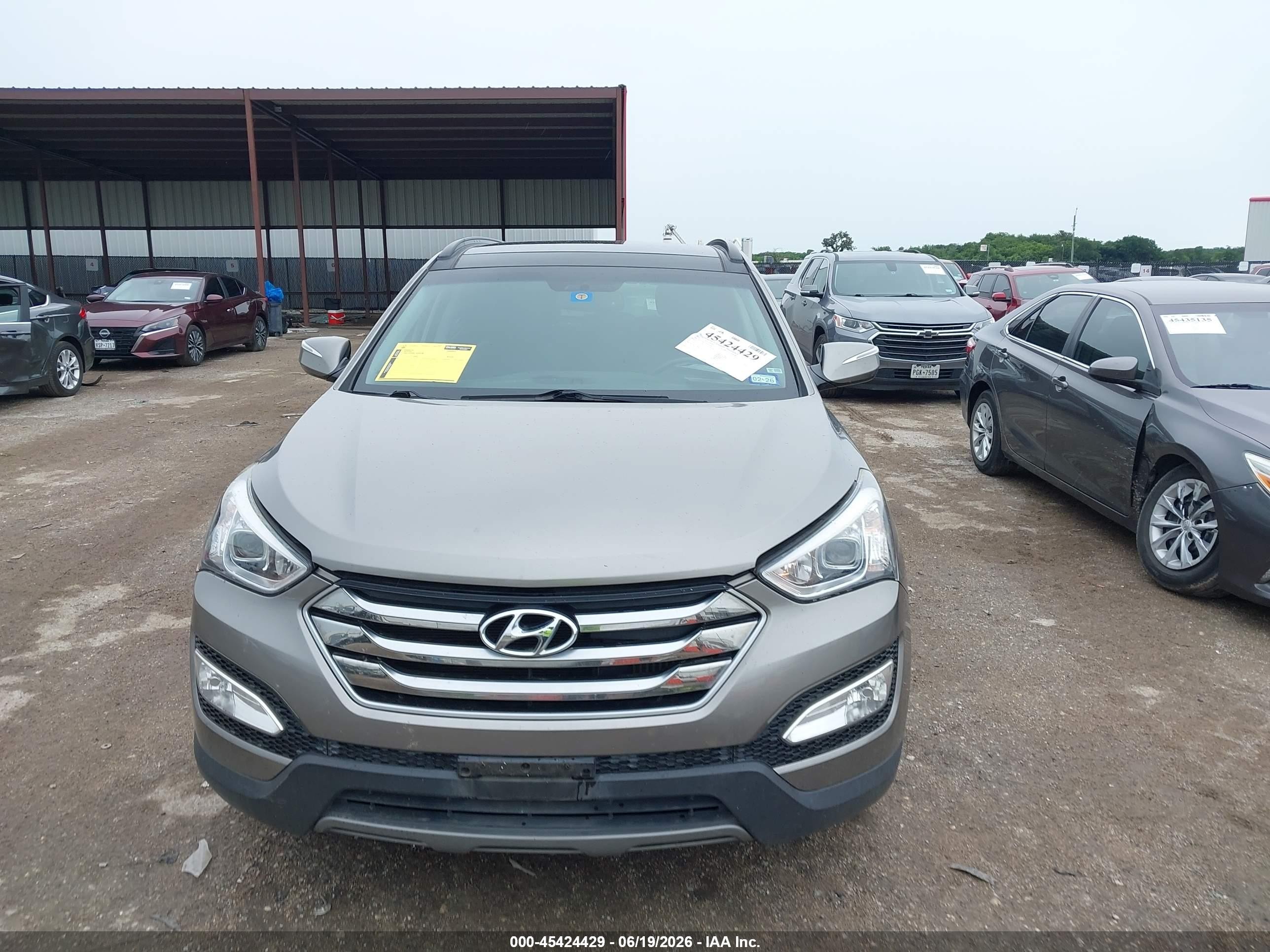 2015 Hyundai Santa Fe Sport 2.0l Turbo Silver vin: 5XYZW4LA7FG238187