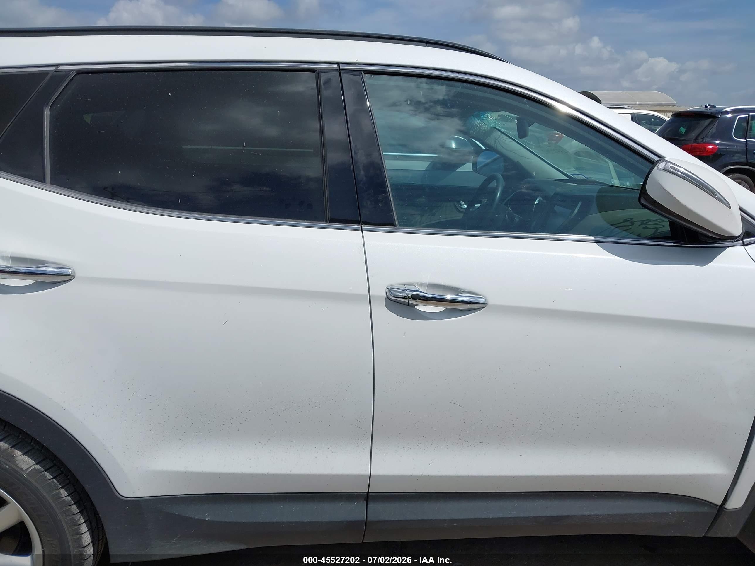 2015 Hyundai Santa Fe Sport 2.0l Turbo White vin: 5XYZW4LA7FG240537