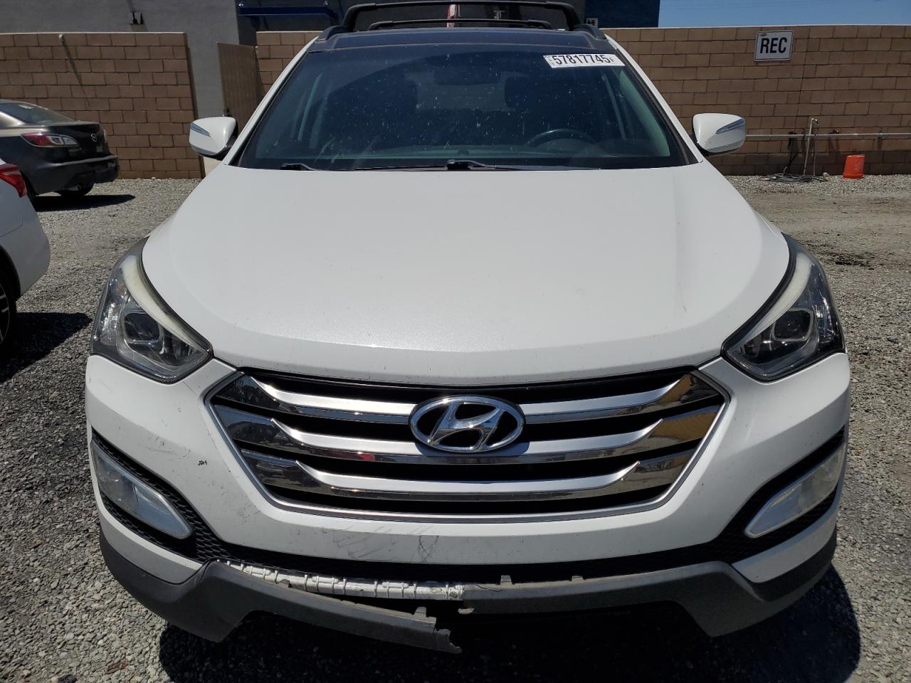 2015 Hyundai Santa Fe Sport White vin: 5XYZW4LA7FG281296