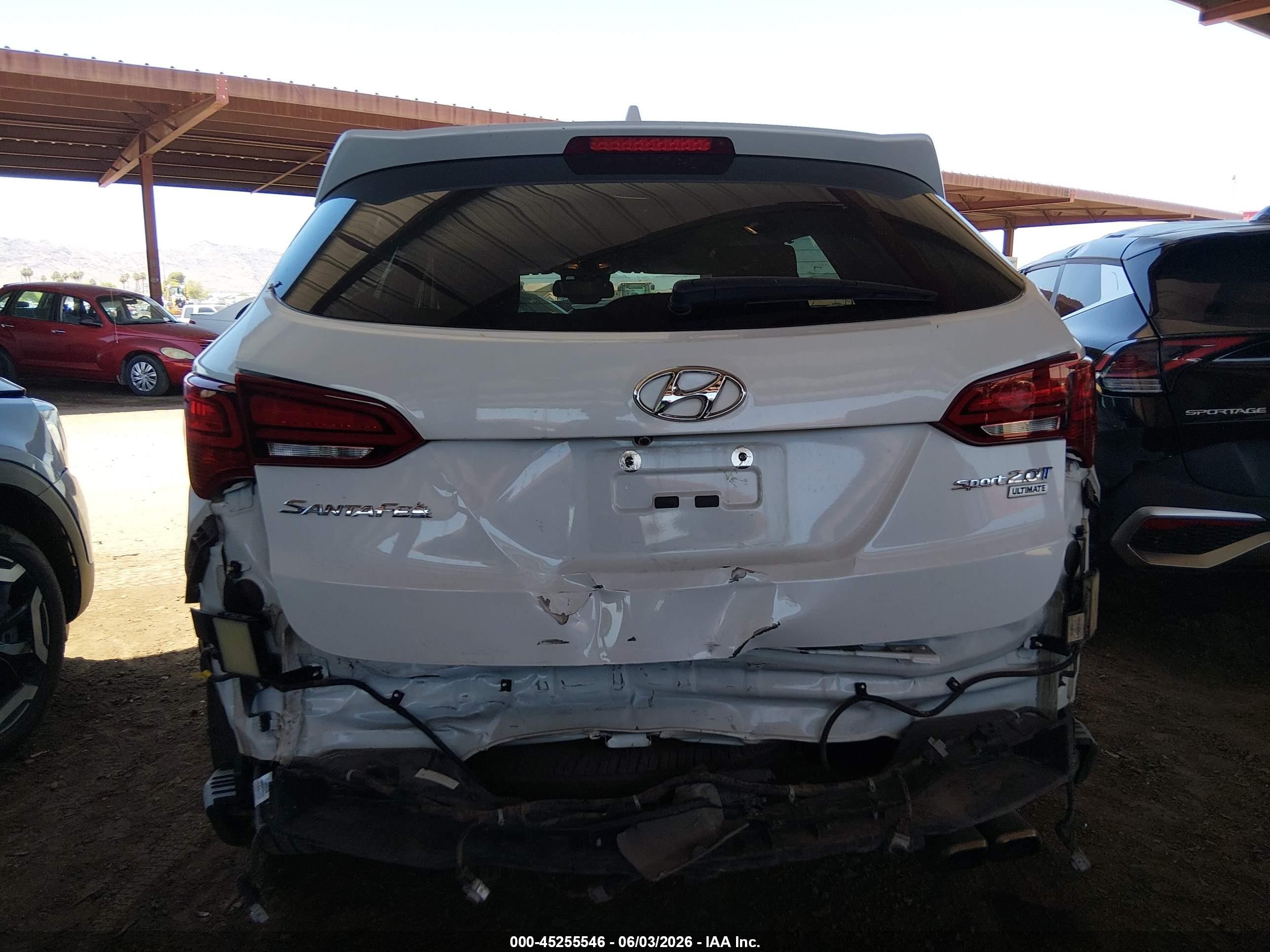 2018 Hyundai Santa Fe Sport 2.0t Ultimate Белый vin: 5XYZW4LA7JG566315