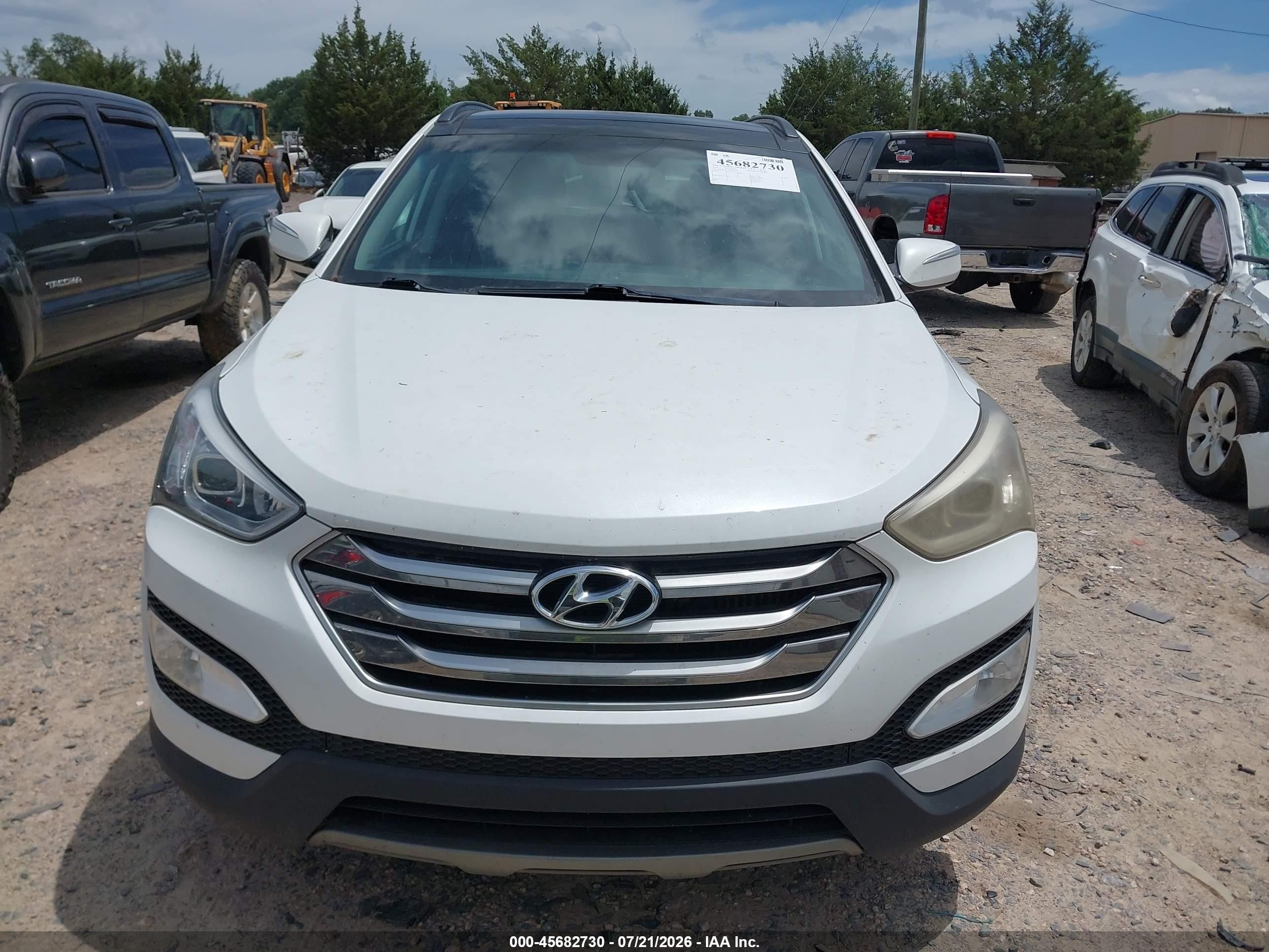 2015 Hyundai Santa Fe Sport 2.0l Turbo White vin: 5XYZW4LA8FG250509
