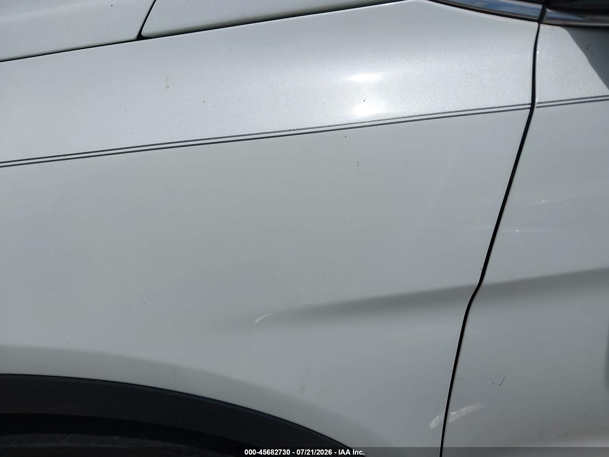 2015 Hyundai Santa Fe Sport 2.0l Turbo White vin: 5XYZW4LA8FG250509
