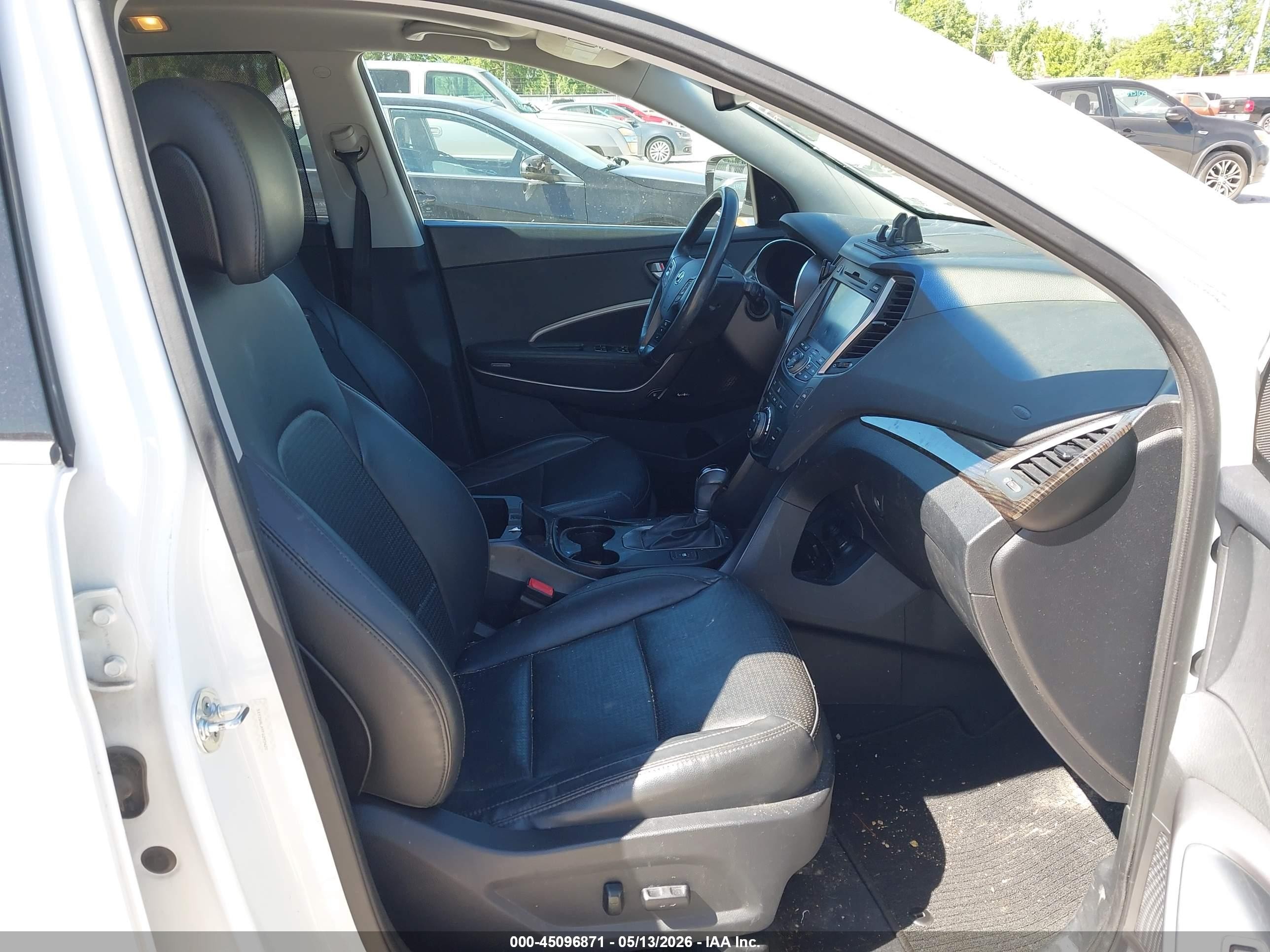 2015 Hyundai Santa Fe Sport 2.0l Turbo Белый vin: 5XYZW4LA9FG293420