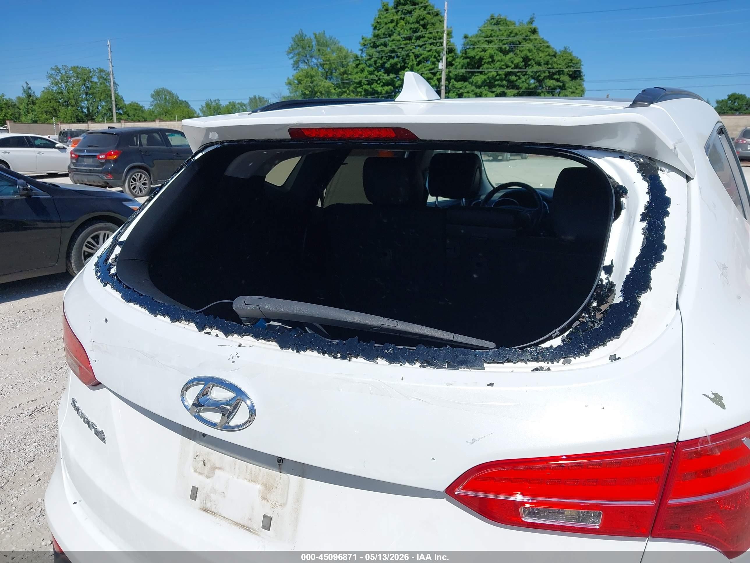 2015 Hyundai Santa Fe Sport 2.0l Turbo Белый vin: 5XYZW4LA9FG293420