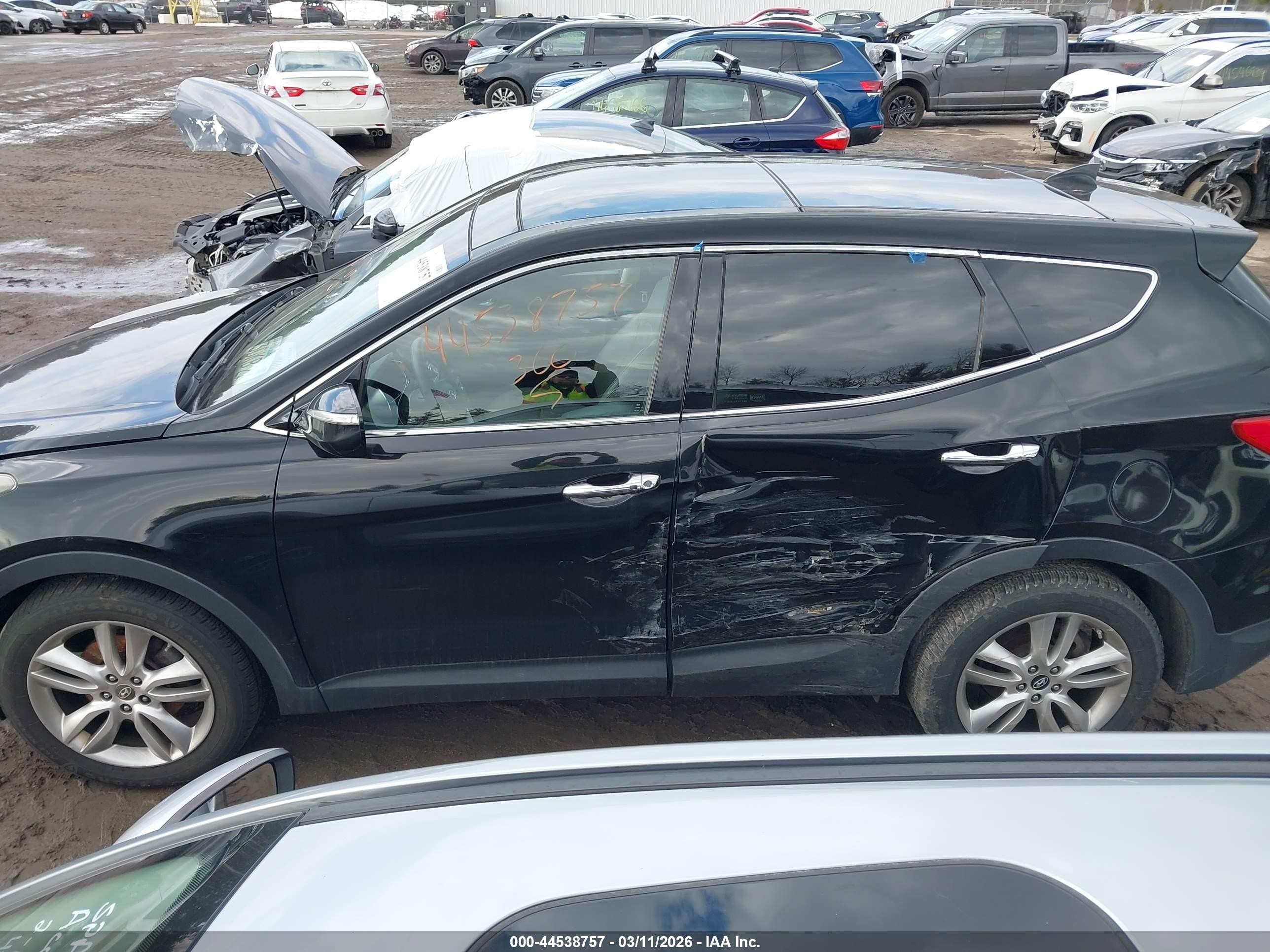 2013 Hyundai Santa Fe Sport 2.0t Black vin: 5XYZWDLA0DG005278