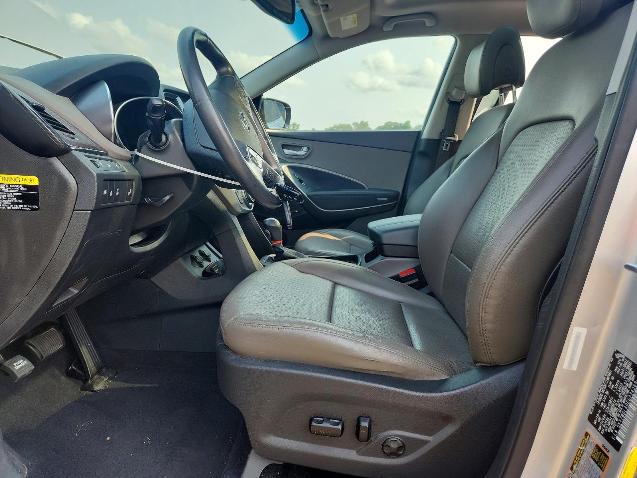 2014 Hyundai Santa Fe Sport 2.0t Silver vin: 5XYZWDLA0EG224369