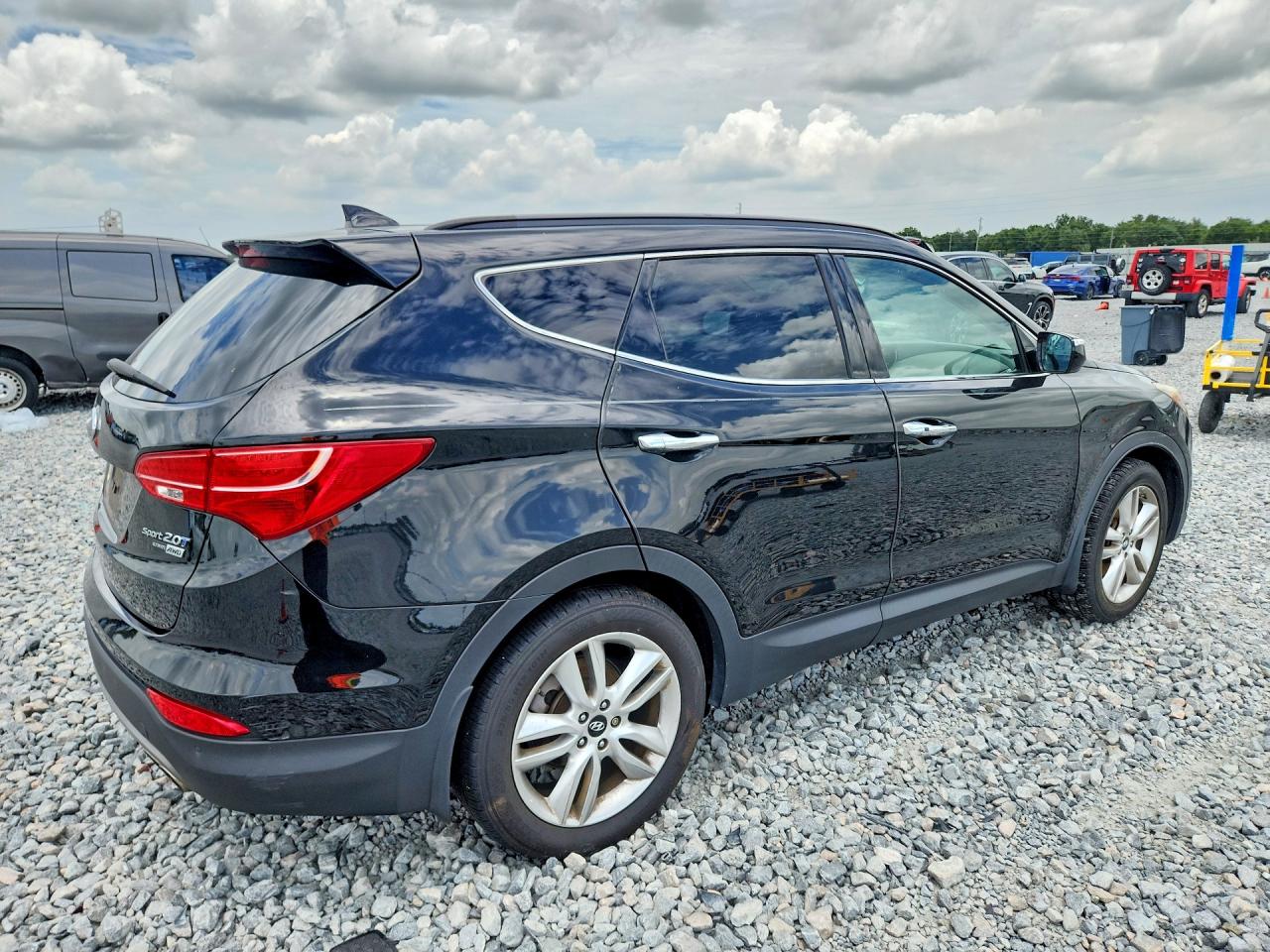 2015 Hyundai Santa Fe Sport 2.0t Черный vin: 5XYZWDLA0FG263464