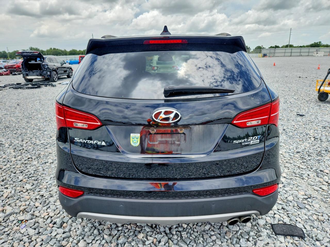 2015 Hyundai Santa Fe Sport 2.0t Черный vin: 5XYZWDLA0FG263464