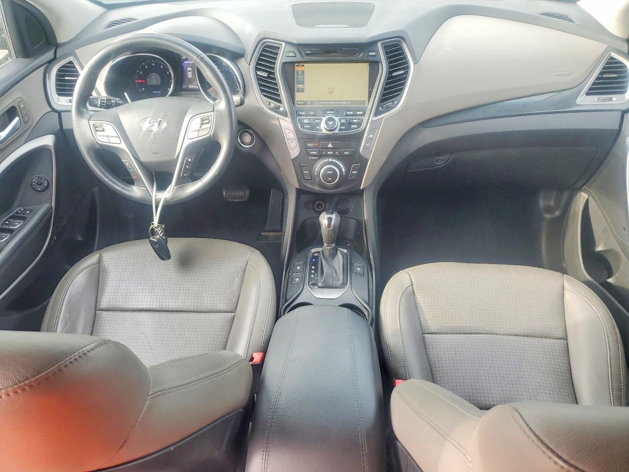 2015 Hyundai Santa Fe Sport 2.0t Черный vin: 5XYZWDLA0FG263464