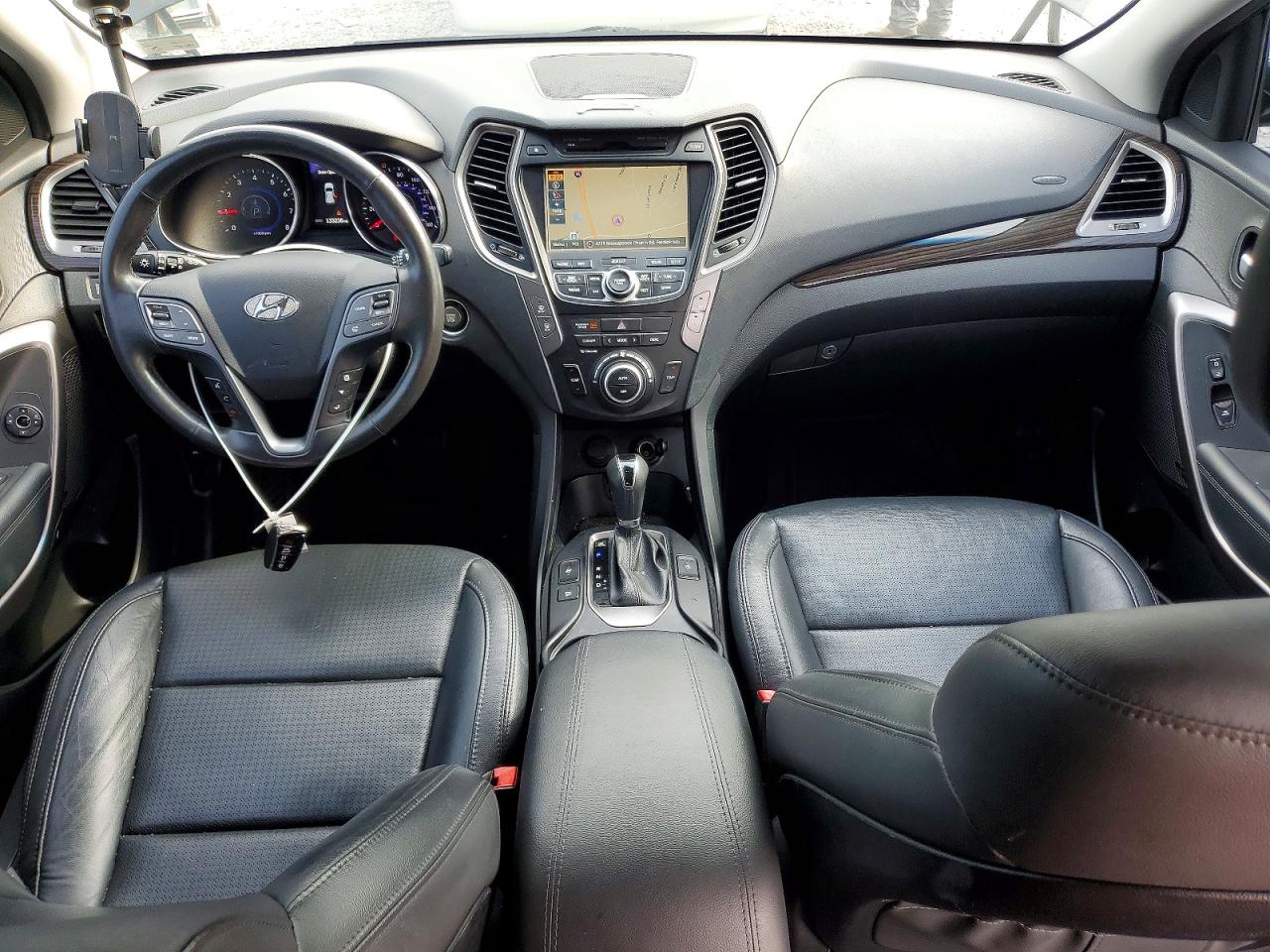 2016 Hyundai Santa Fe Sport 2.0t Черный vin: 5XYZWDLA0GG362853