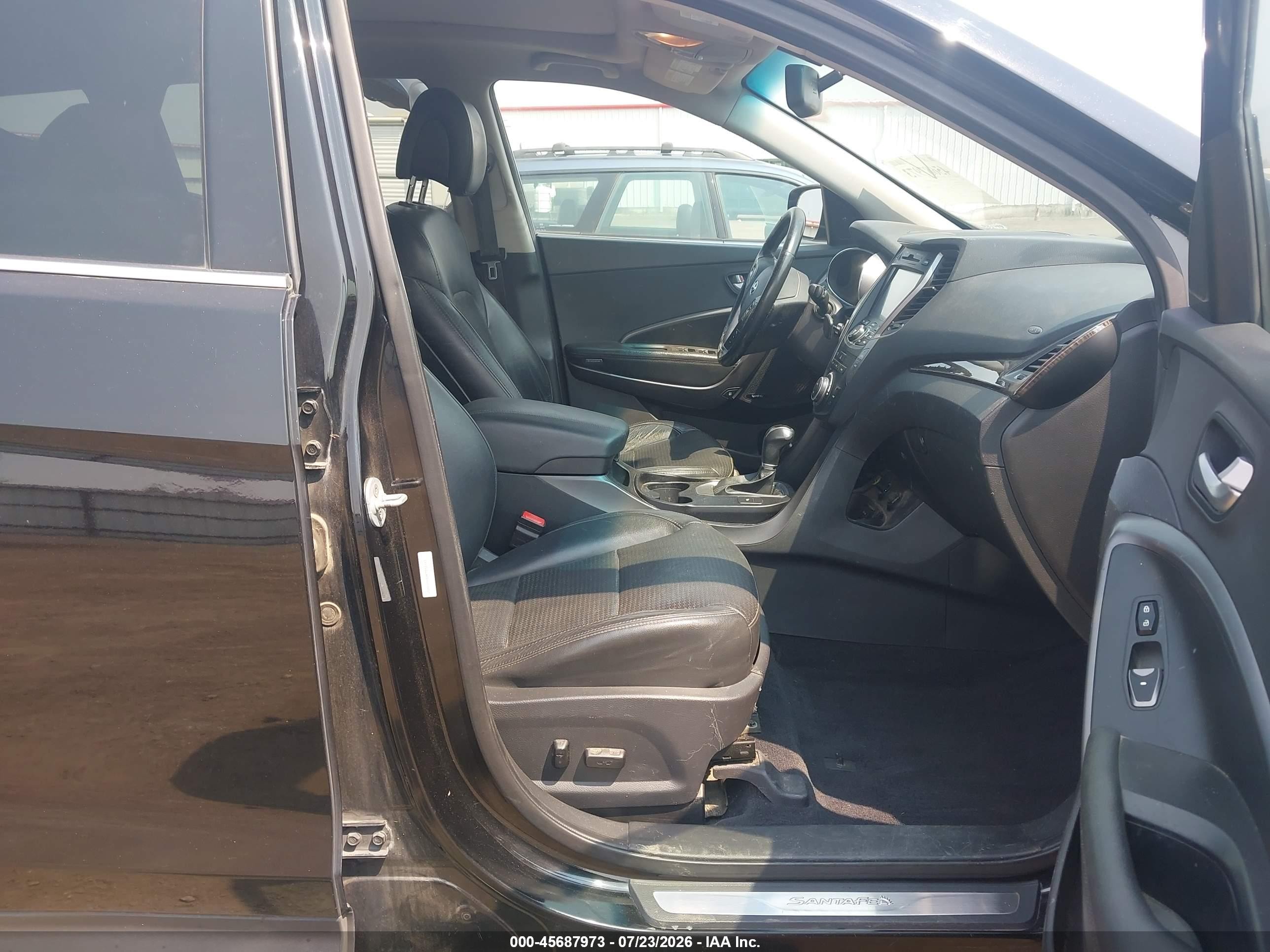 2013 Hyundai Santa Fe Sport 2.0t Black vin: 5XYZWDLA2DG005251
