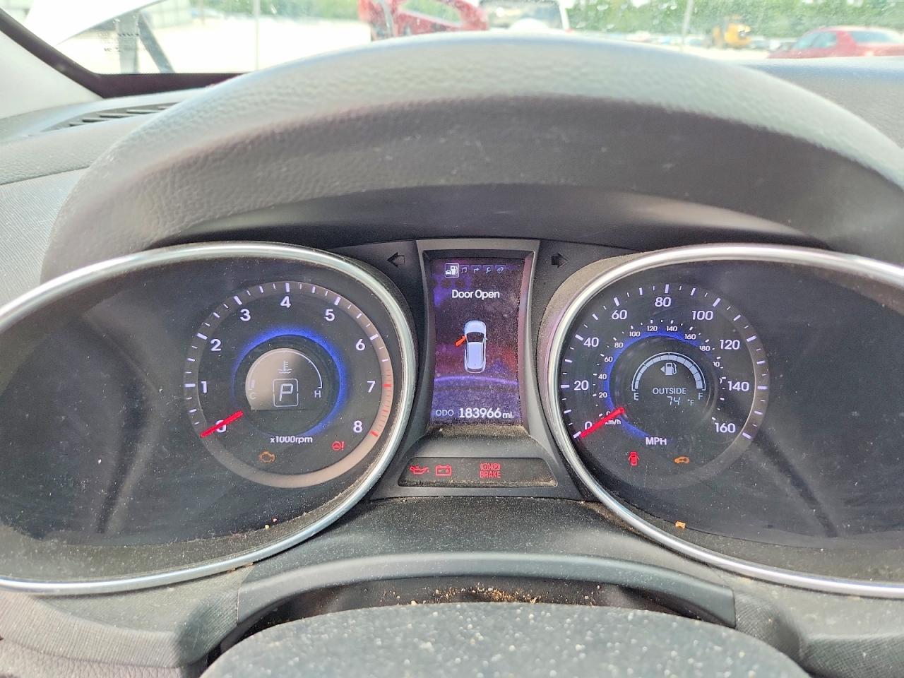 2013 Hyundai Santa Fe Sport 2.0t Silver vin: 5XYZWDLA4DG033570