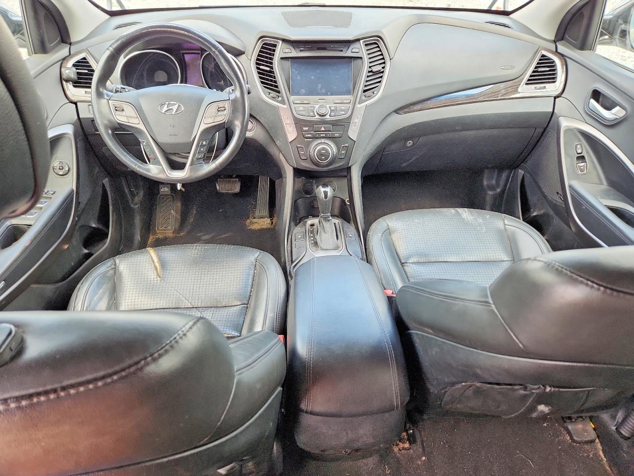 2013 Hyundai Santa Fe Sport 2.0t Silver vin: 5XYZWDLA4DG033570