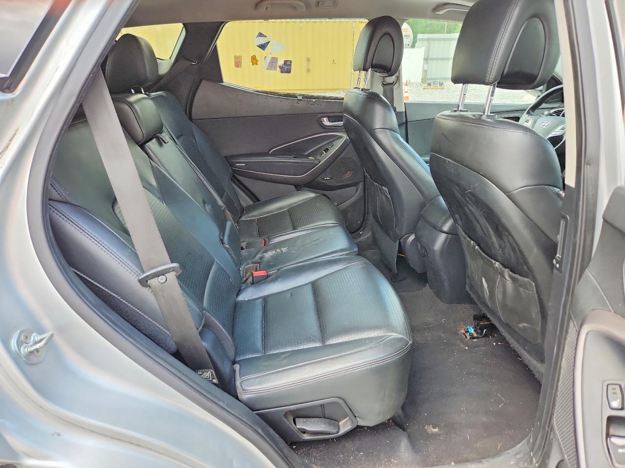 2013 Hyundai Santa Fe Sport 2.0t Silver vin: 5XYZWDLA4DG033570