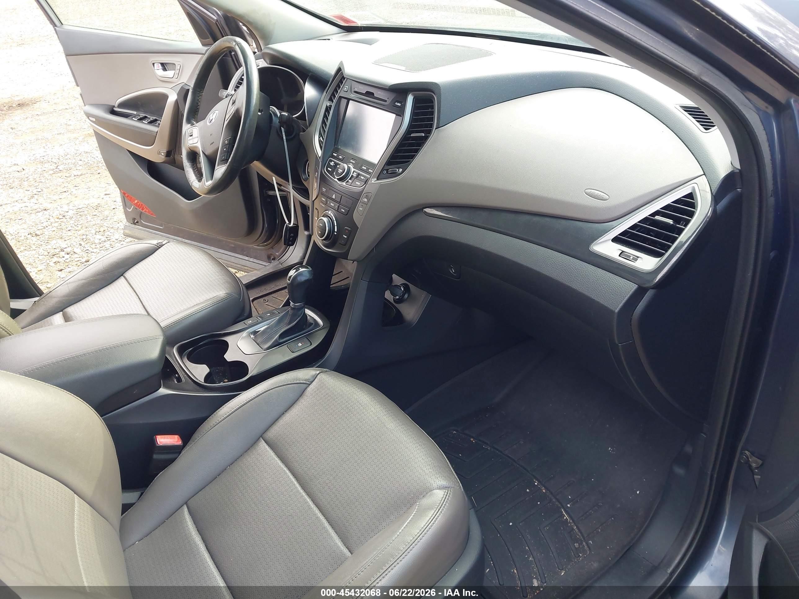 2015 Hyundai Santa Fe Sport 2.0l Turbo Black vin: 5XYZWDLA4FG264763