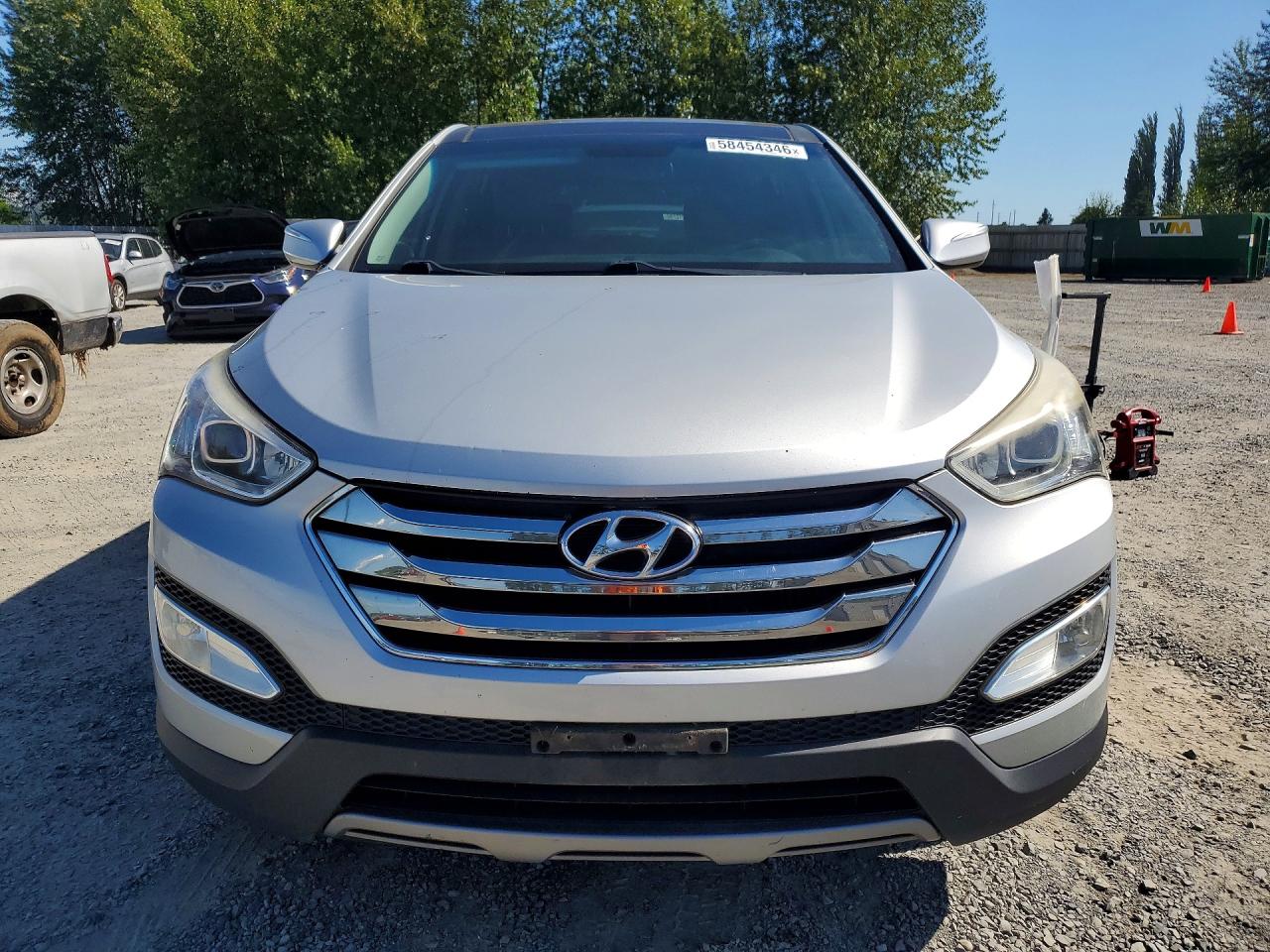 2013 Hyundai Santa Fe Sport 2.0t Silver vin: 5XYZWDLA5DG034534