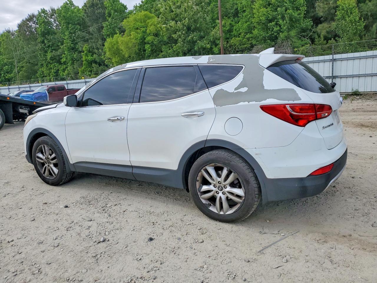 2013 Hyundai Santa Fe Sport 2.0t White vin: 5XYZWDLA5DG064715
