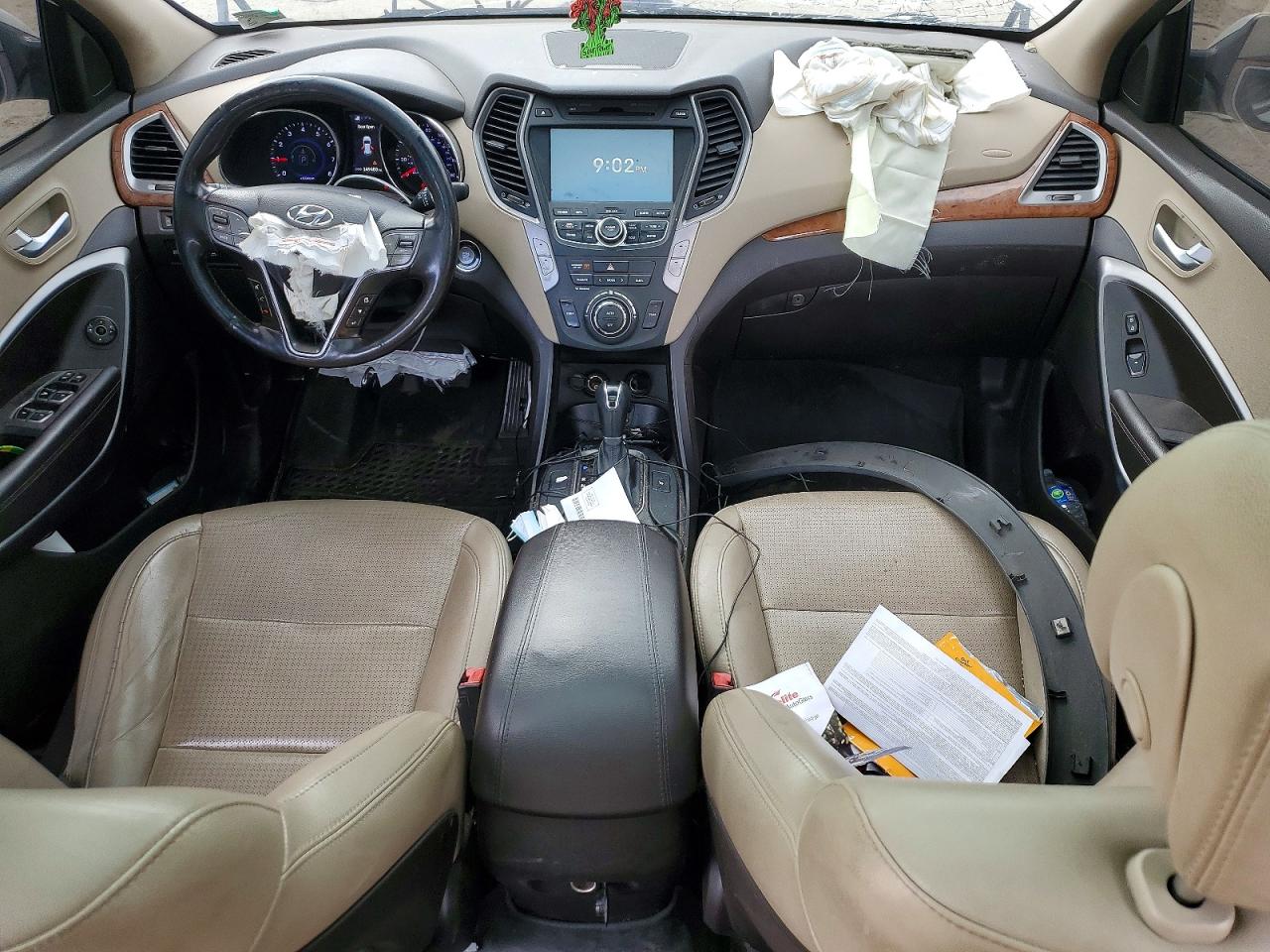 2013 Hyundai Santa Fe Sport 2.0t White vin: 5XYZWDLA5DG064715