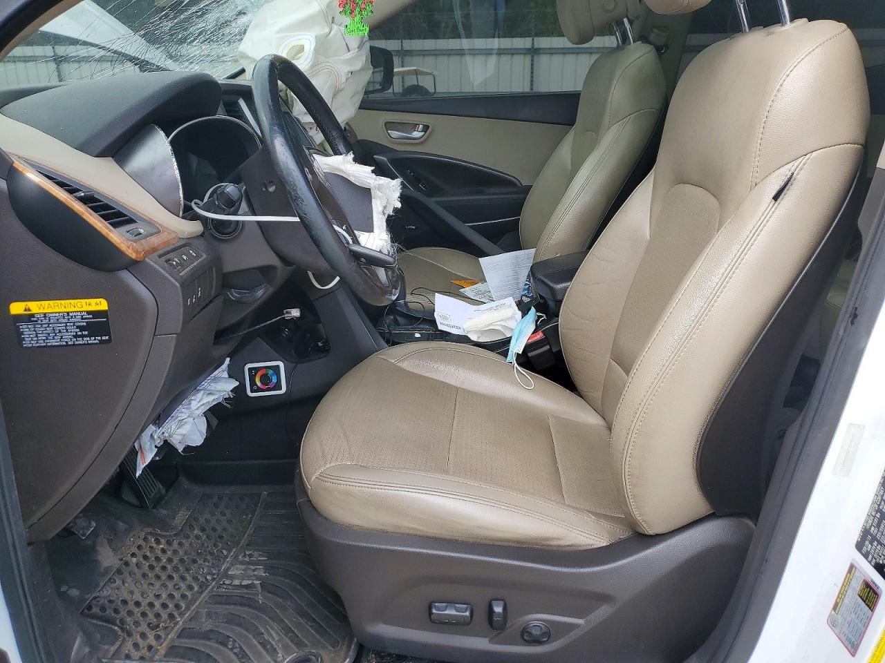 2013 Hyundai Santa Fe Sport 2.0t White vin: 5XYZWDLA5DG064715
