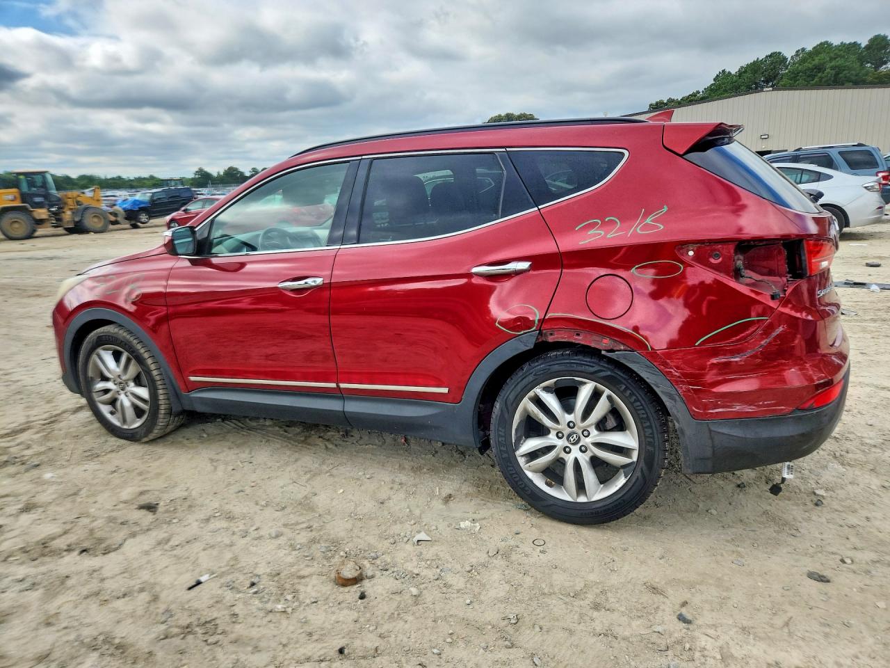 2014 Hyundai Santa Fe Sport 2.0t Red vin: 5XYZWDLA5EG139771