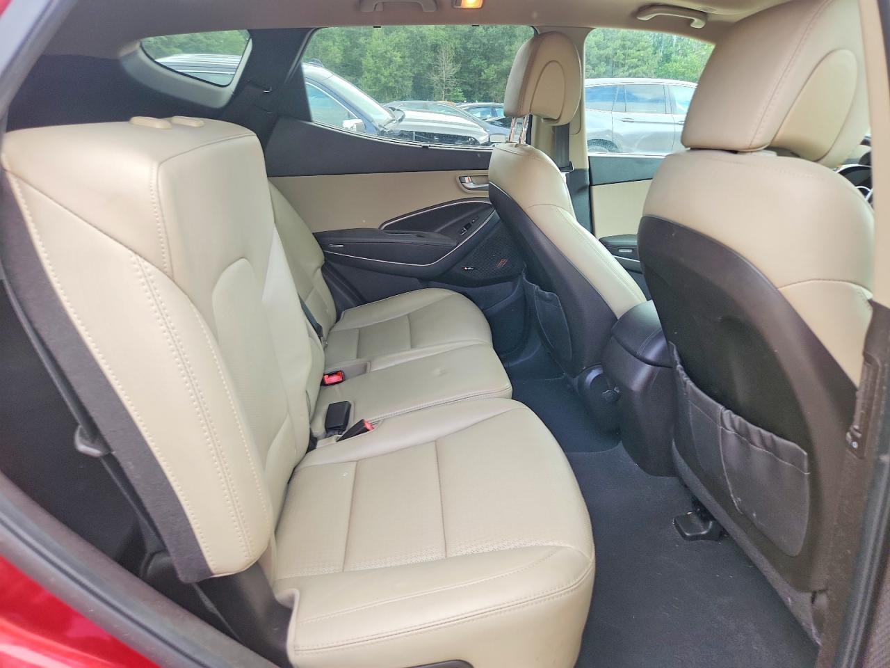 2014 Hyundai Santa Fe Sport 2.0t Red vin: 5XYZWDLA5EG139771