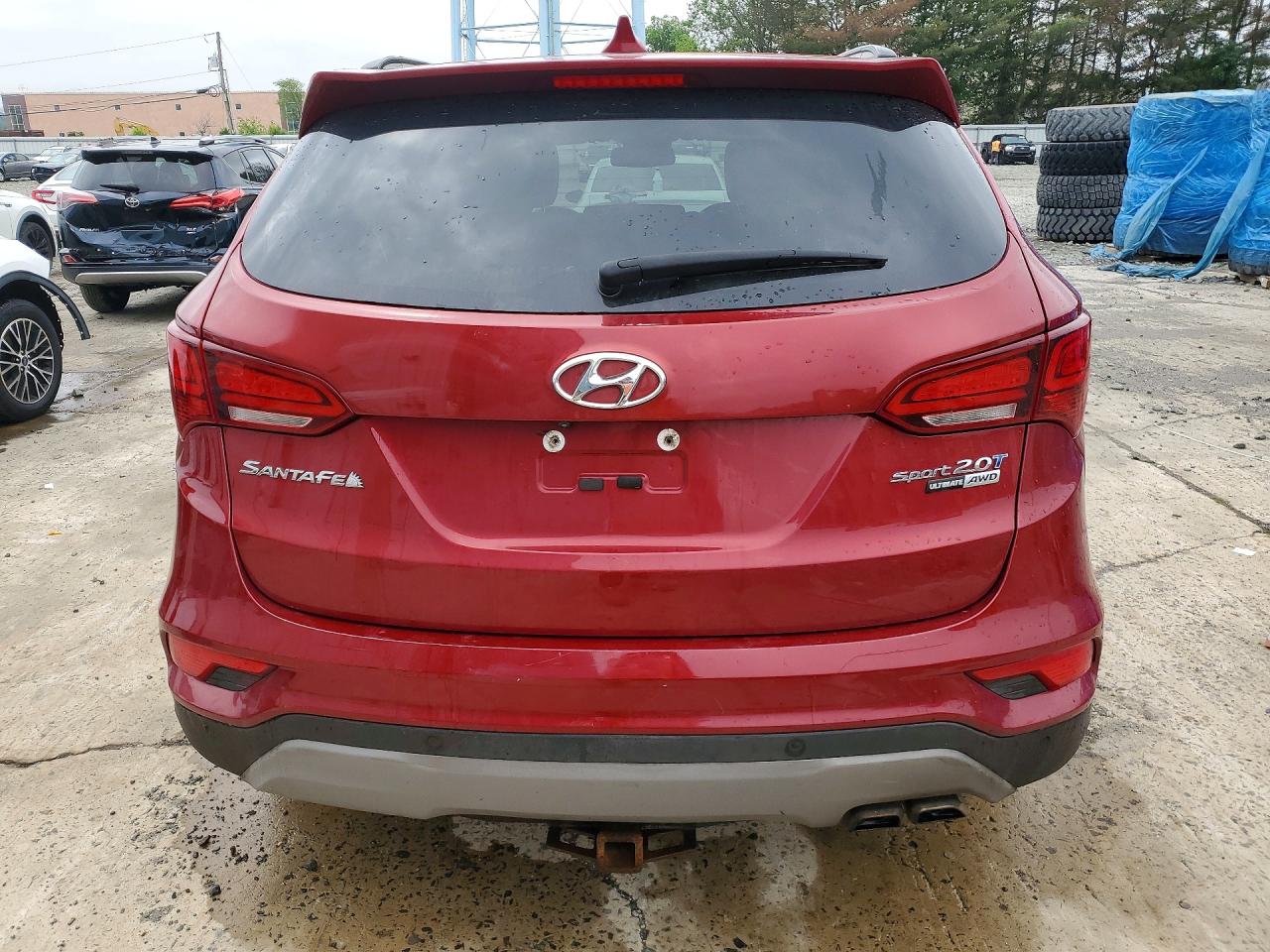 2017 Hyundai Santa Fe Sport 2.0t Ultimate Красный vin: 5XYZWDLA5HG444658