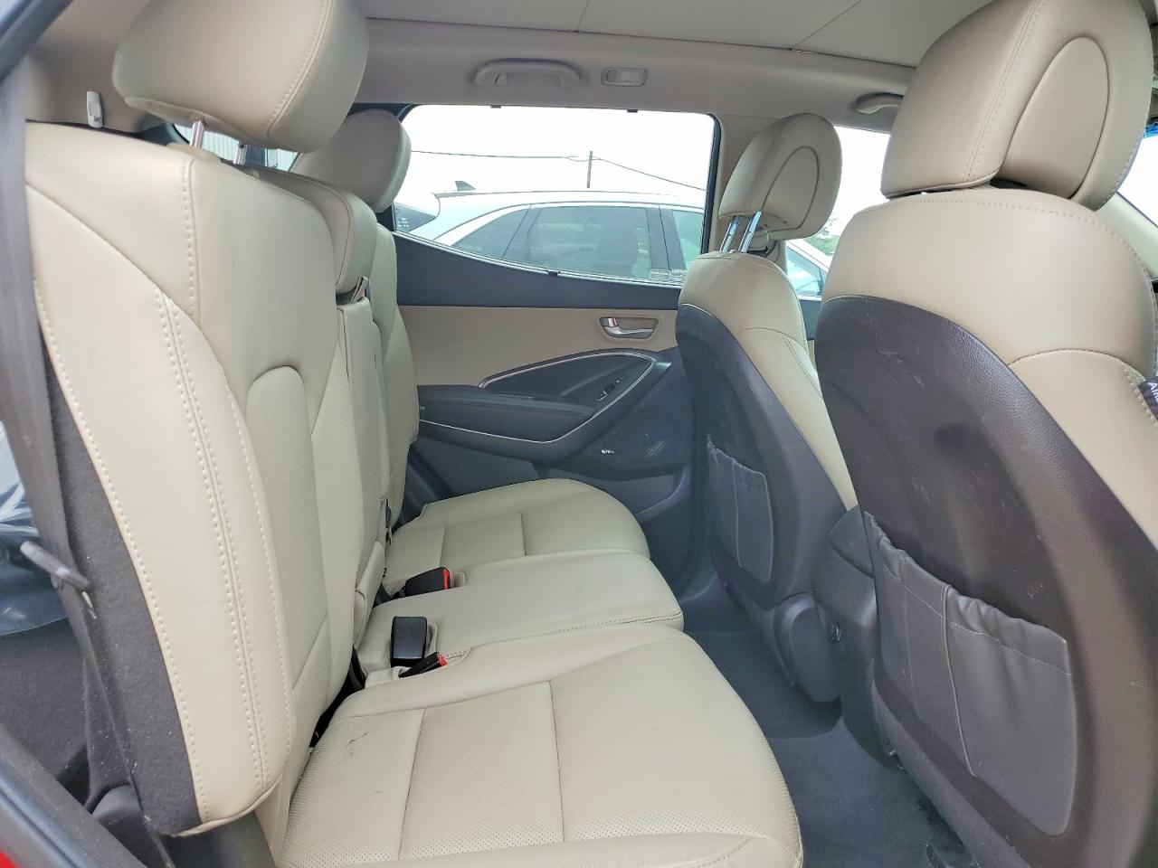 2017 Hyundai Santa Fe Sport 2.0t Ultimate Красный vin: 5XYZWDLA5HG444658
