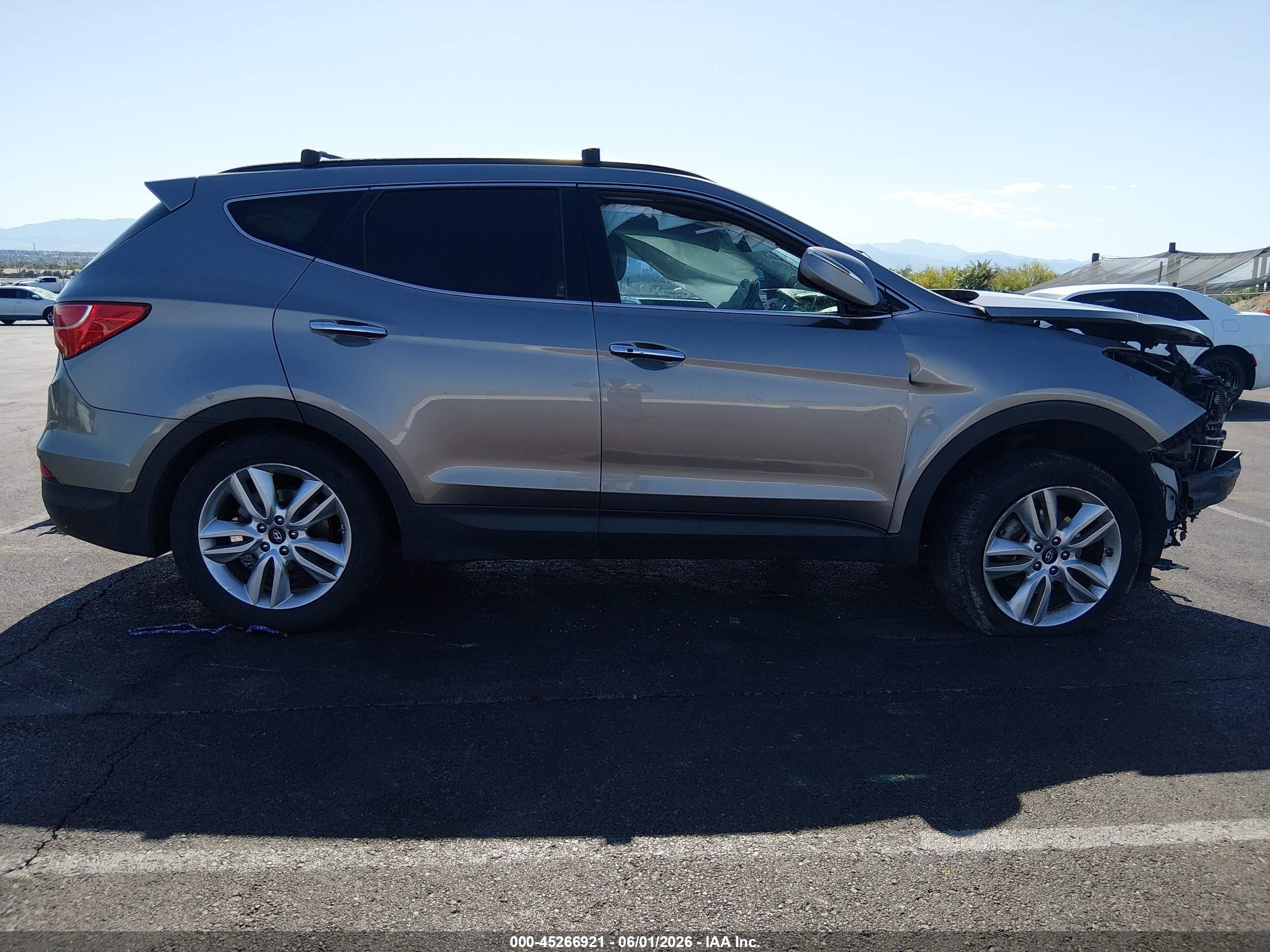 2015 Hyundai Santa Fe Sport 2.0l Turbo Silver vin: 5XYZWDLA6FG241288