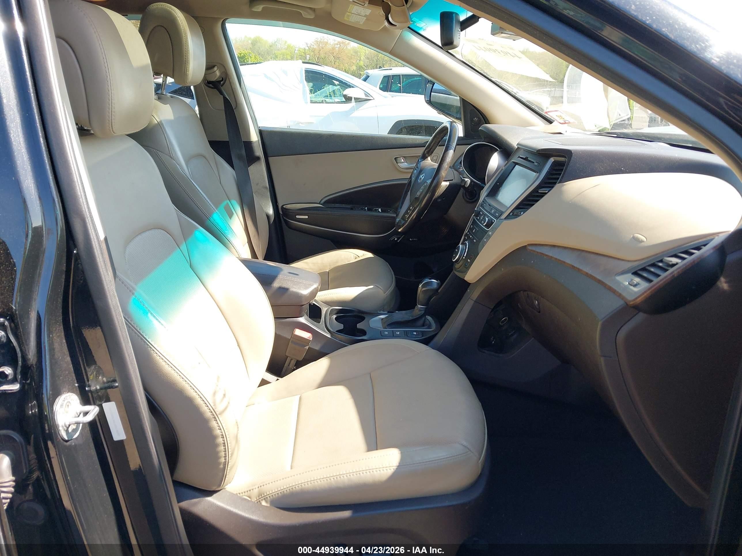 2018 Hyundai Santa Fe Sport 2.0t Ultimate Black vin: 5XYZWDLA6JG518837