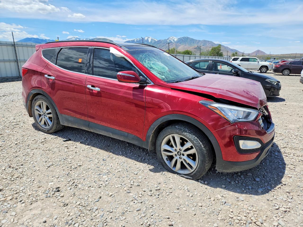 2015 Hyundai Santa Fe Sport 2.0t Red vin: 5XYZWDLA8FG266550