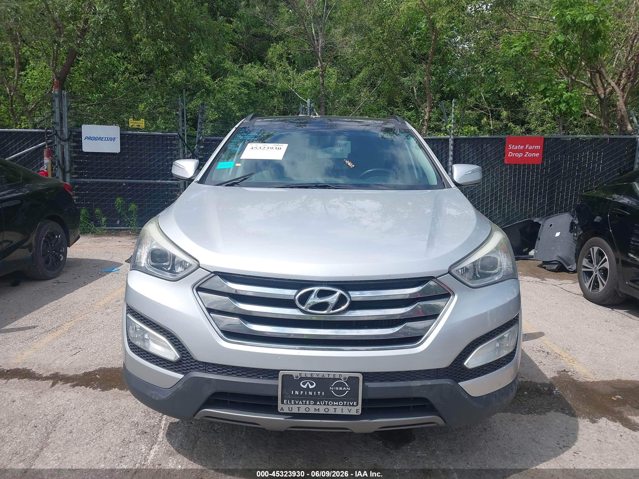 2014 Hyundai Santa Fe Sport 2.0l Turbo Silver vin: 5XYZWDLA9EG223687