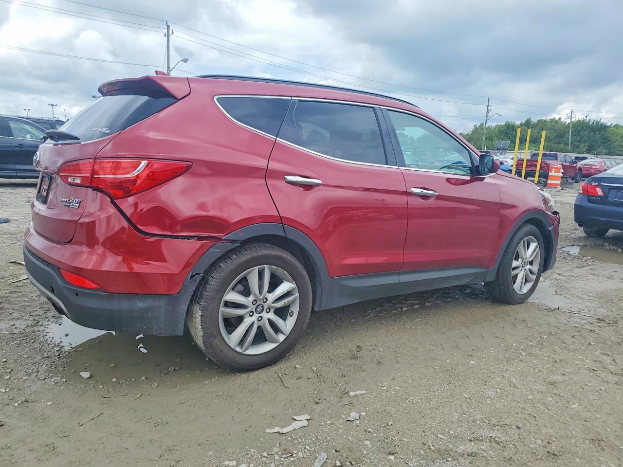 2015 Hyundai Santa Fe Sport 2.0t Red vin: 5XYZWDLA9FG259154