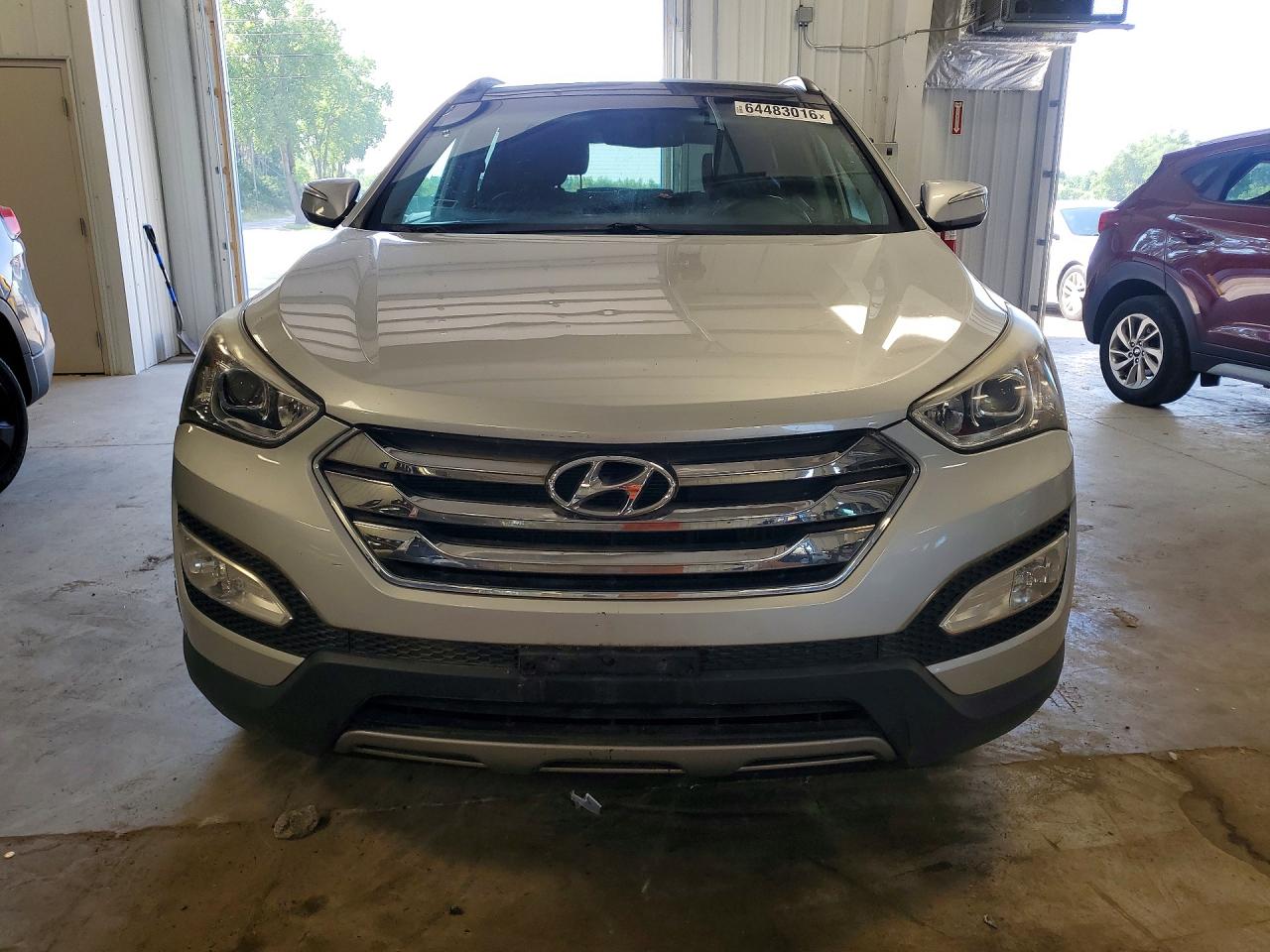 2014 Hyundai Santa Fe Sport 2.0t Серебряный vin: 5XYZWDLAXEG141340