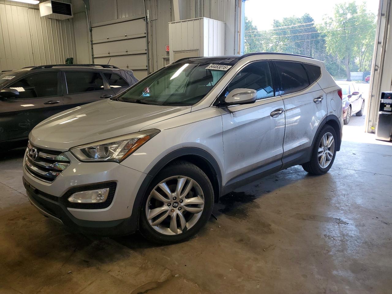 2014 Hyundai Santa Fe Sport 2.0t Серебряный vin: 5XYZWDLAXEG141340