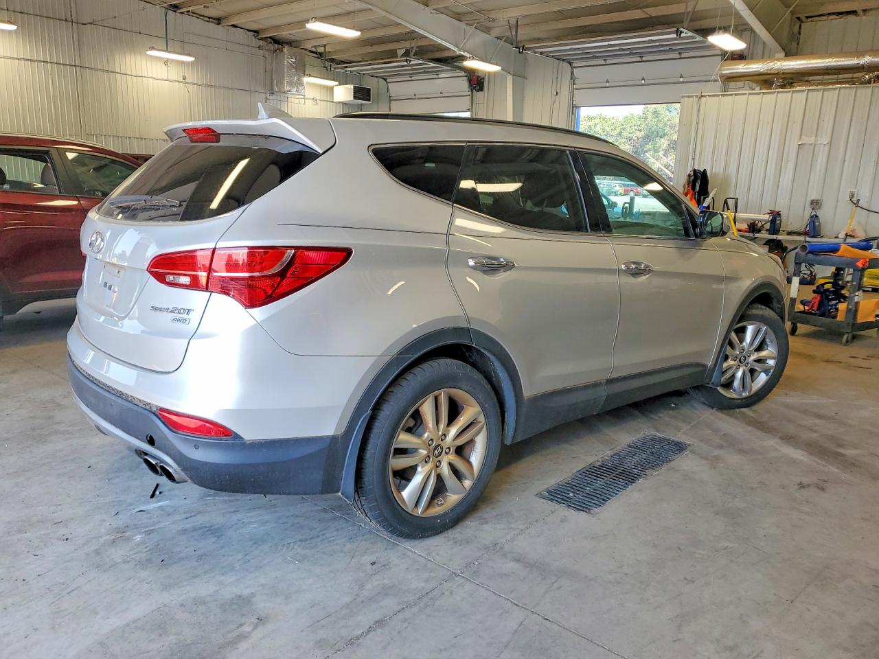 2014 Hyundai Santa Fe Sport 2.0t Серебряный vin: 5XYZWDLAXEG141340