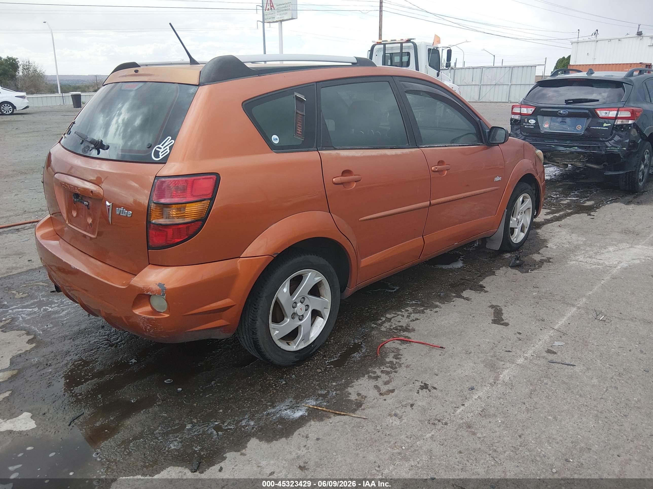 2004 Pontiac Vibe Orange vin: 5Y2SL62804Z411017