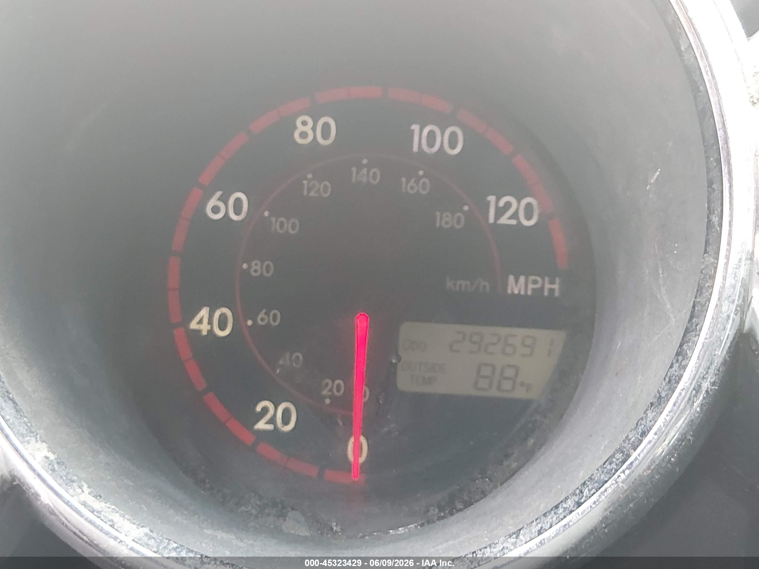 2004 Pontiac Vibe Orange vin: 5Y2SL62804Z411017
