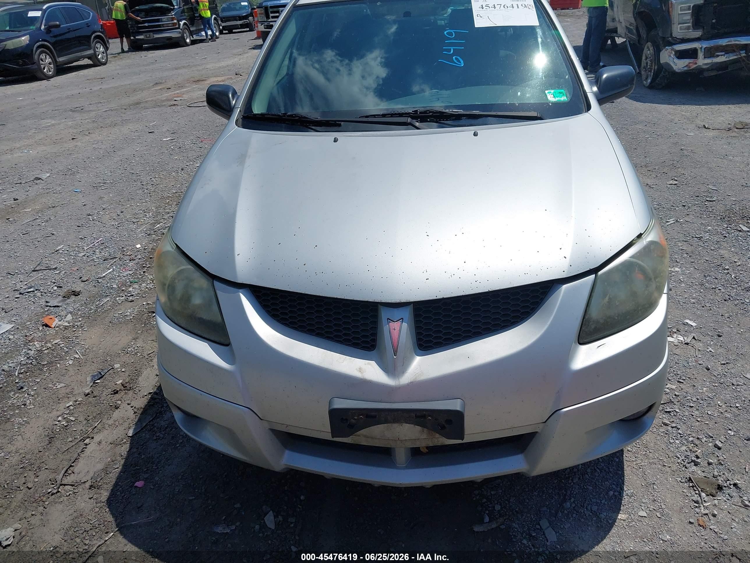 2004 Pontiac Vibe   Серебряный vin: 5Y2SL62804Z451064